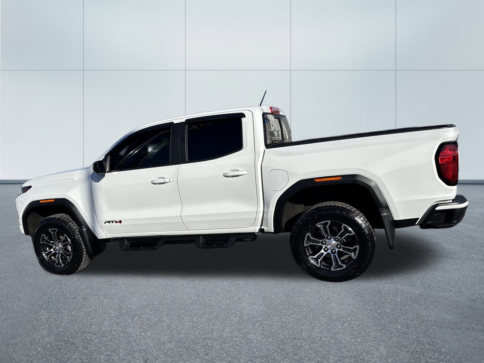 2023 GMC CANYON T4E43