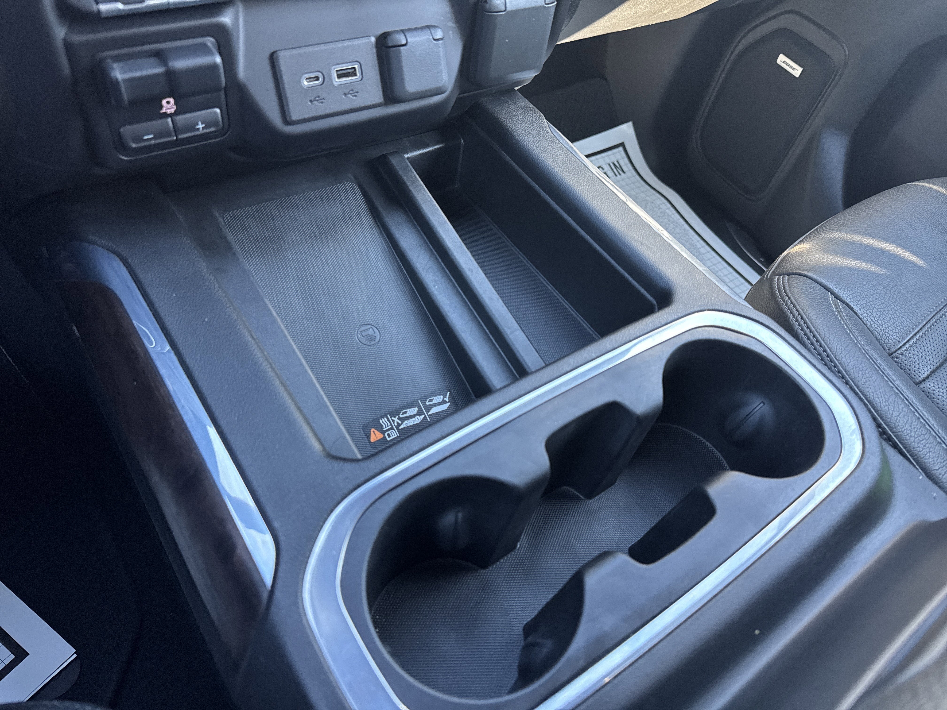 2022 GMC SIERRA 1500 DENALI LIMITED