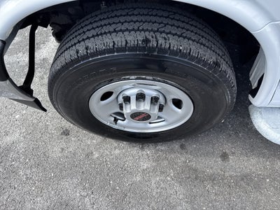 2024 GMC SAVANA 2500 WT