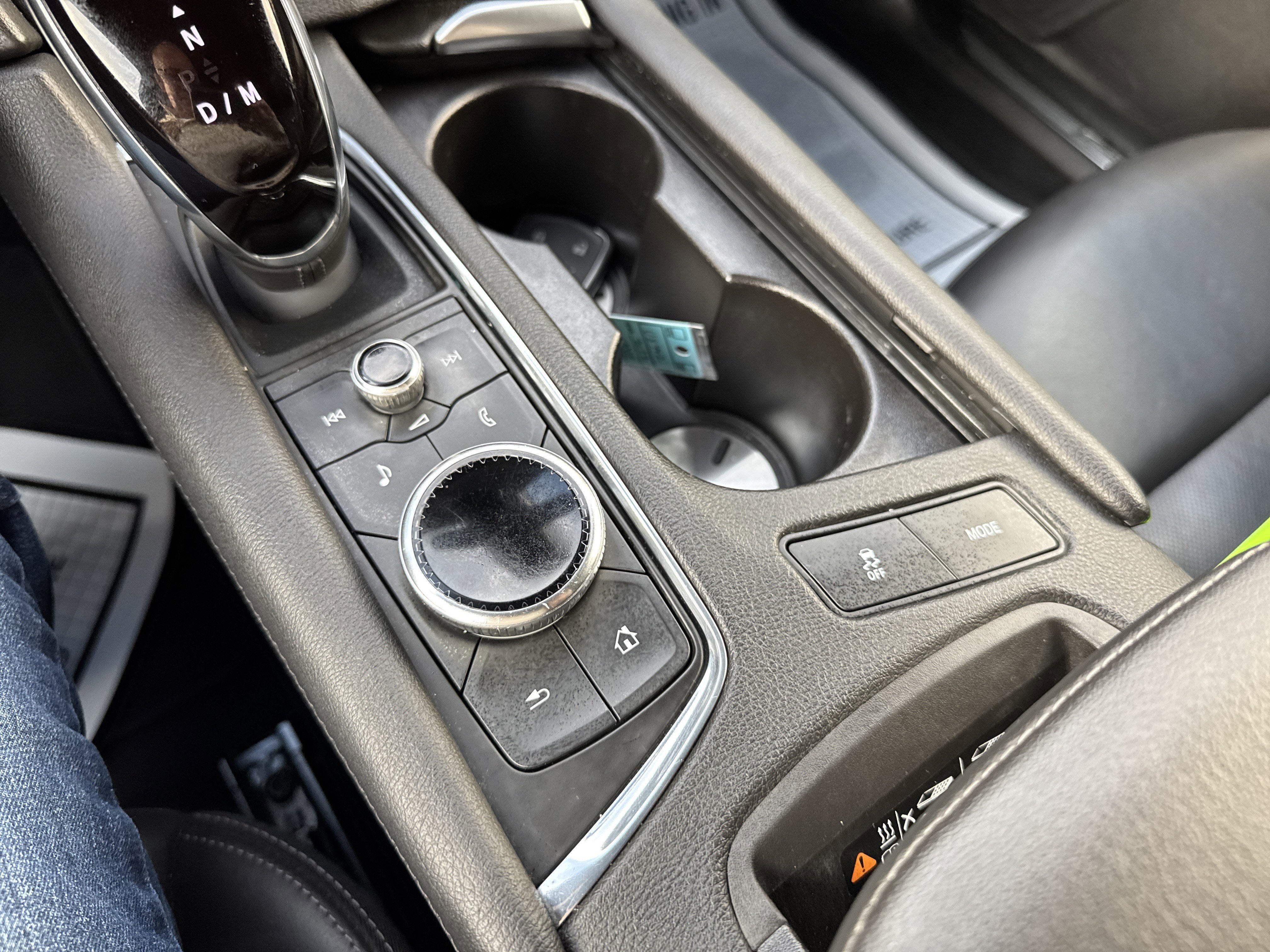 2022 Cadillac XT5 SPORT