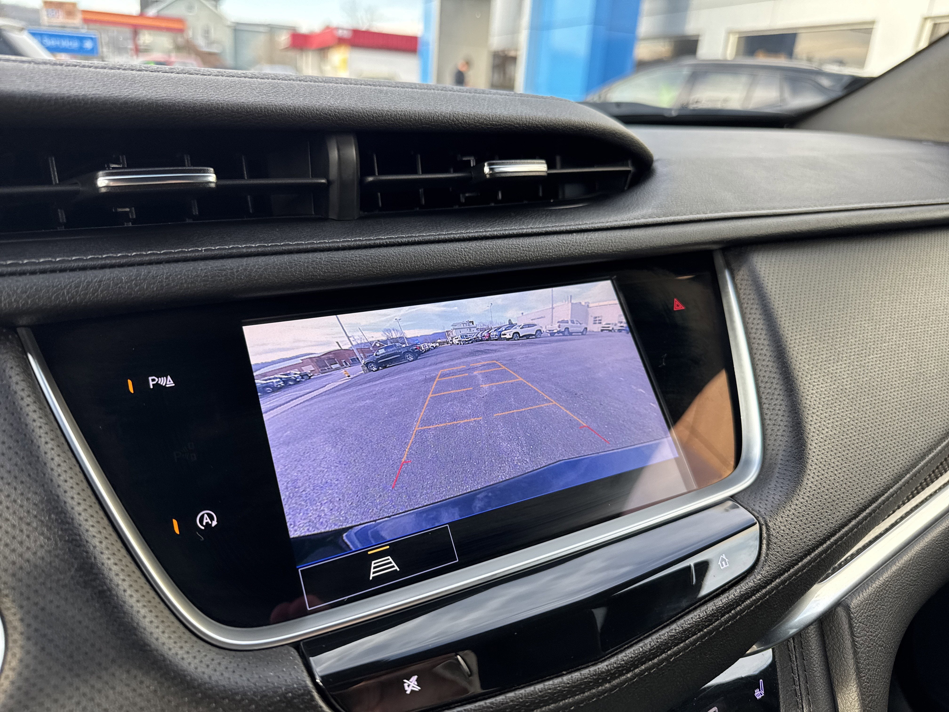 2022 Cadillac XT5 SPORT