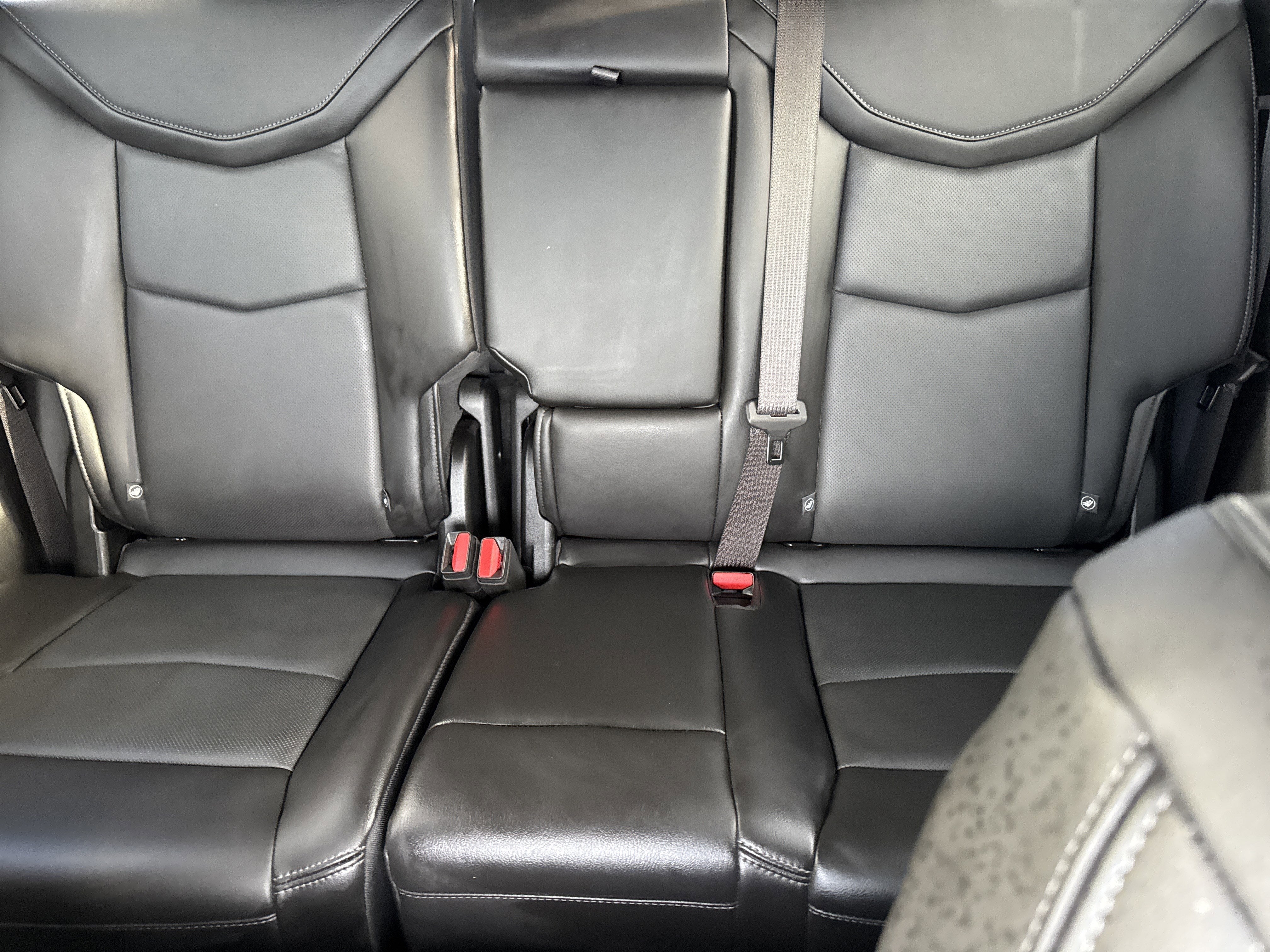 2022 Cadillac XT5 SPORT