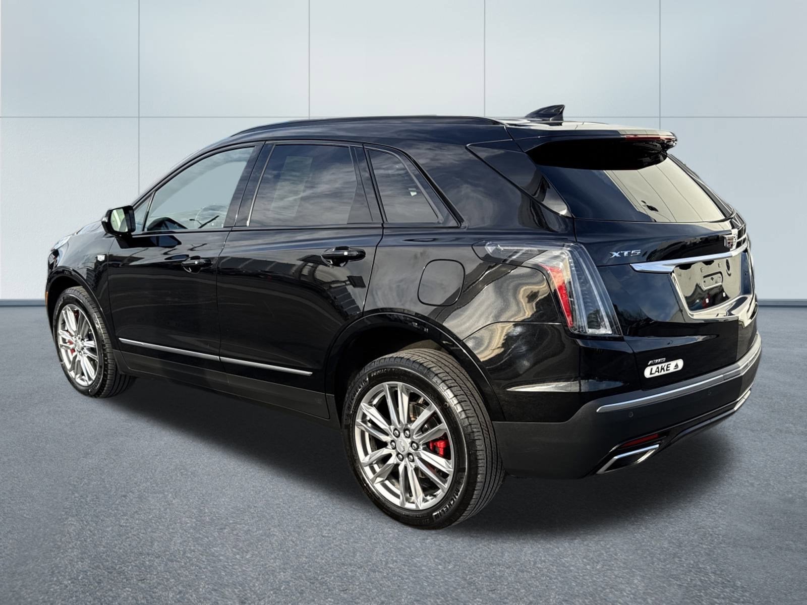 2022 Cadillac XT5 SPORT