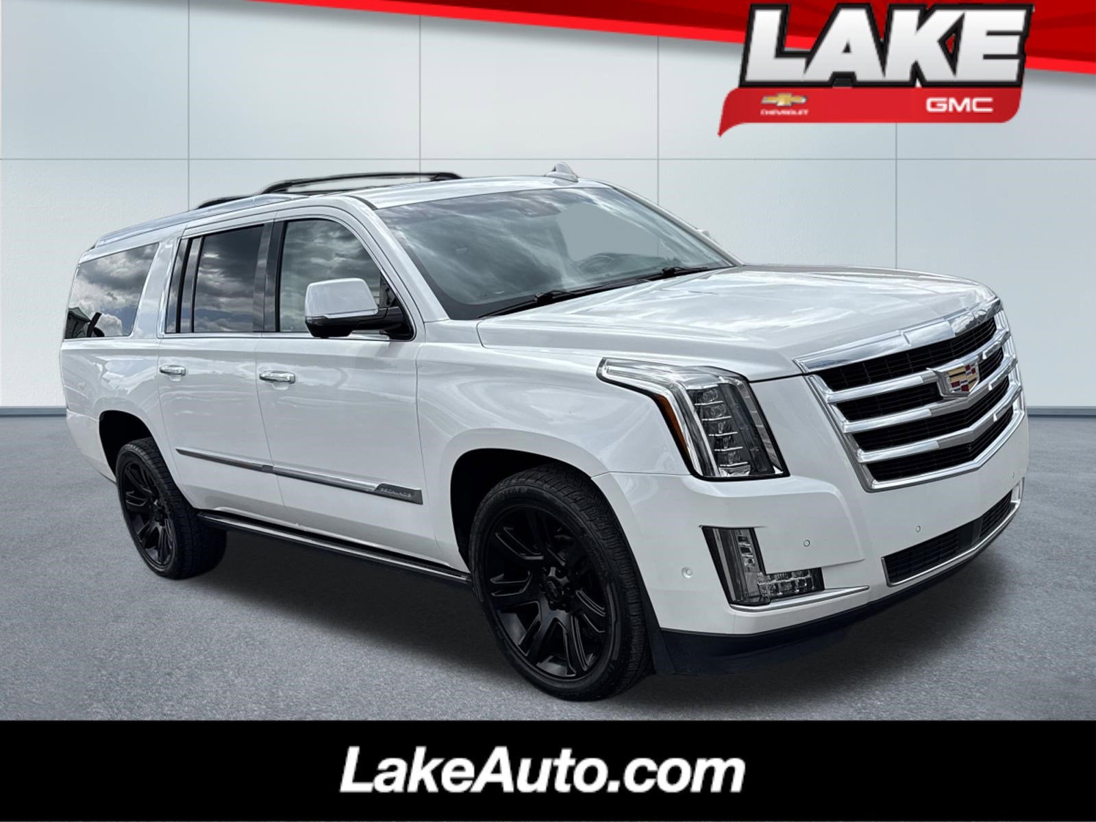 2017 Cadillac ESCALADE ESV PREMIUM