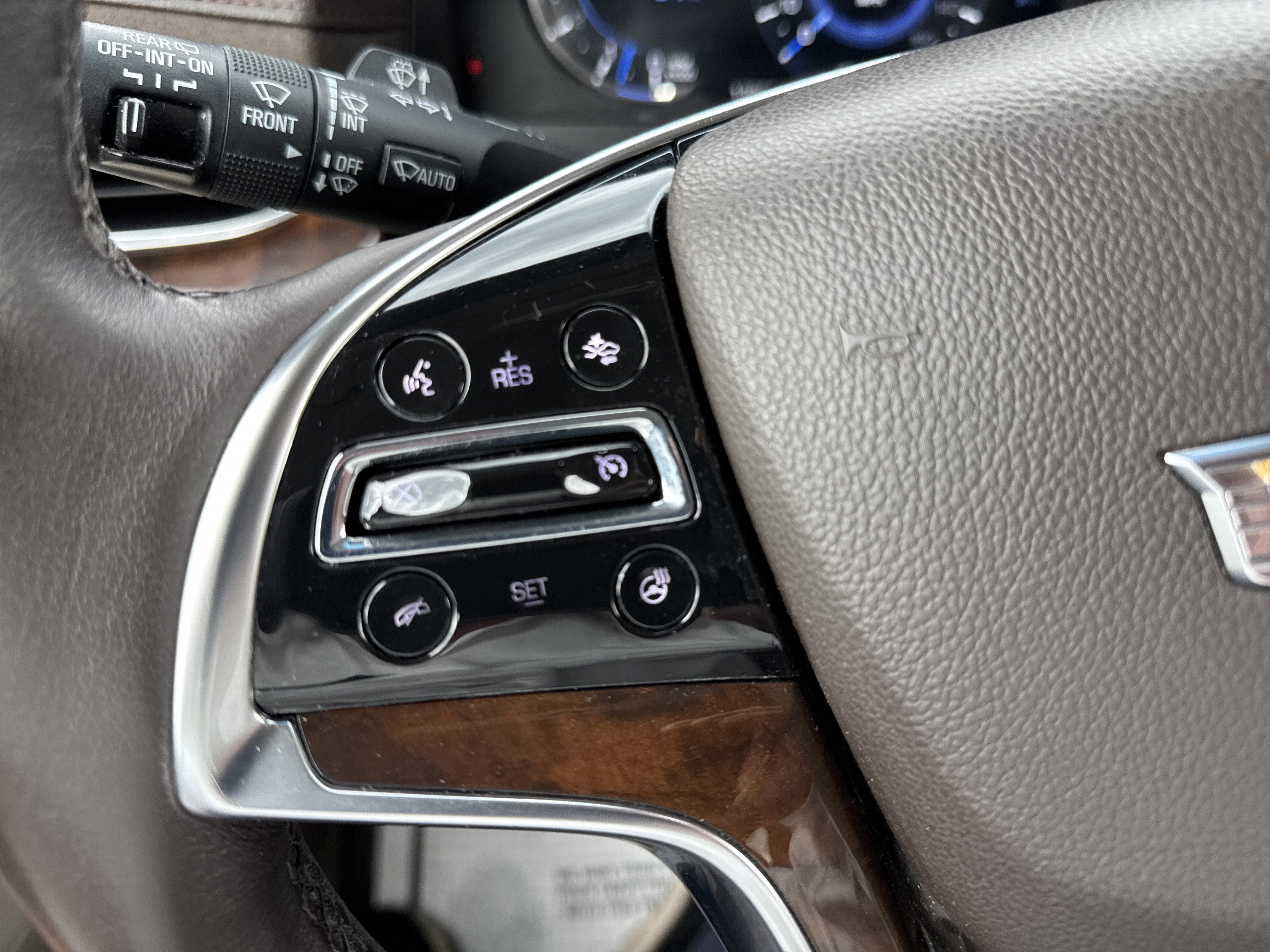 2017 Cadillac ESCALADE ESV PREMIUM