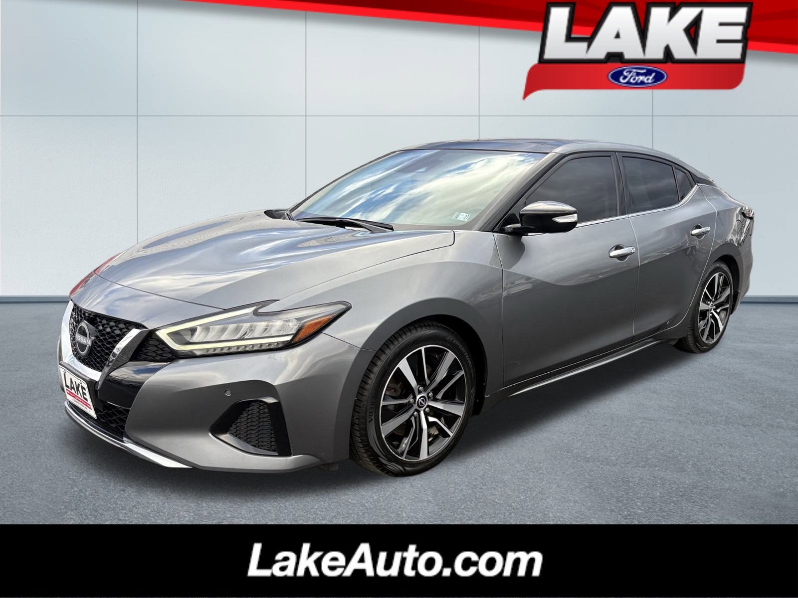 2023 Nissan MAXIMA SL