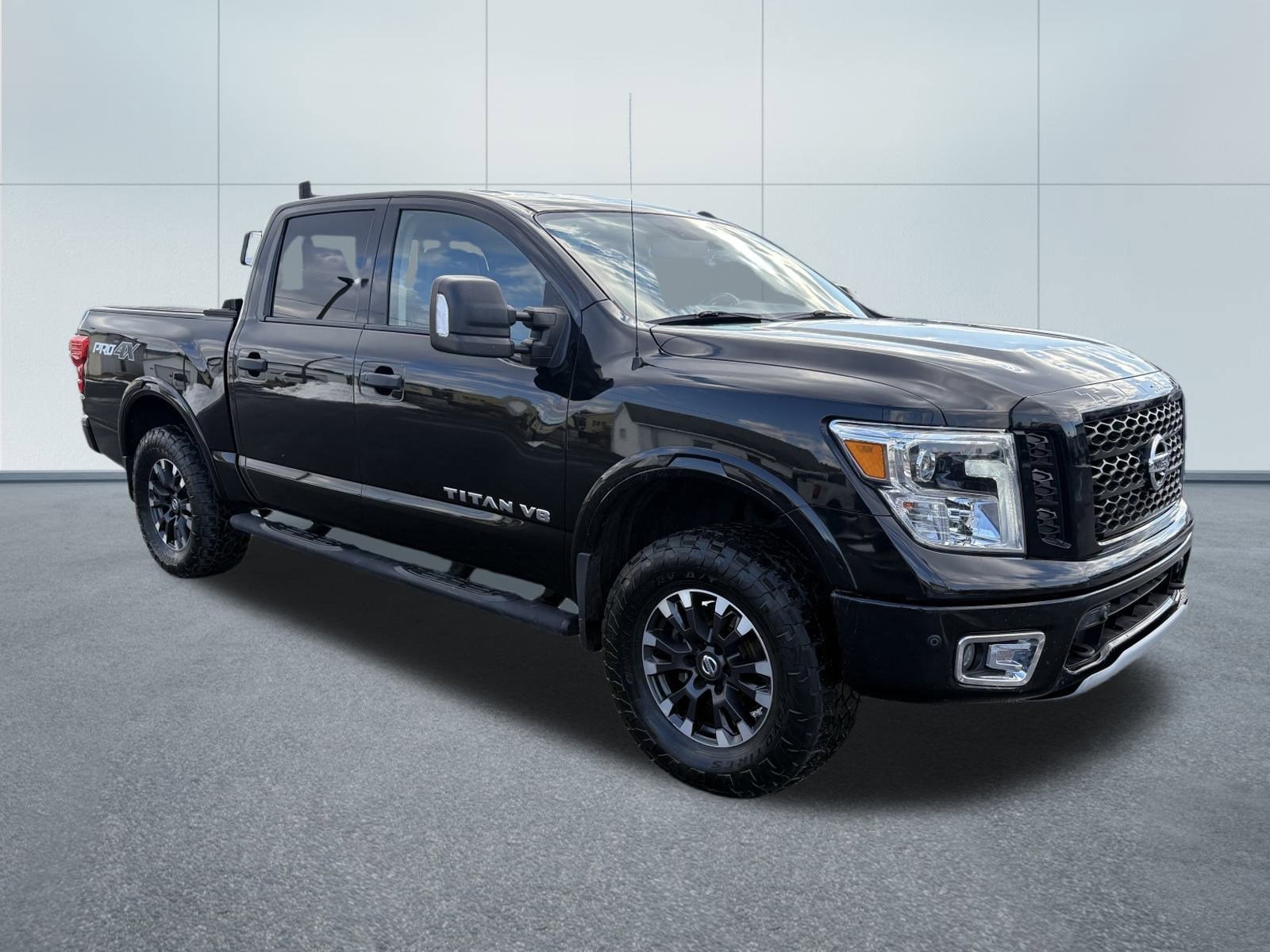 2018 Nissan TITAN PRO-4X
