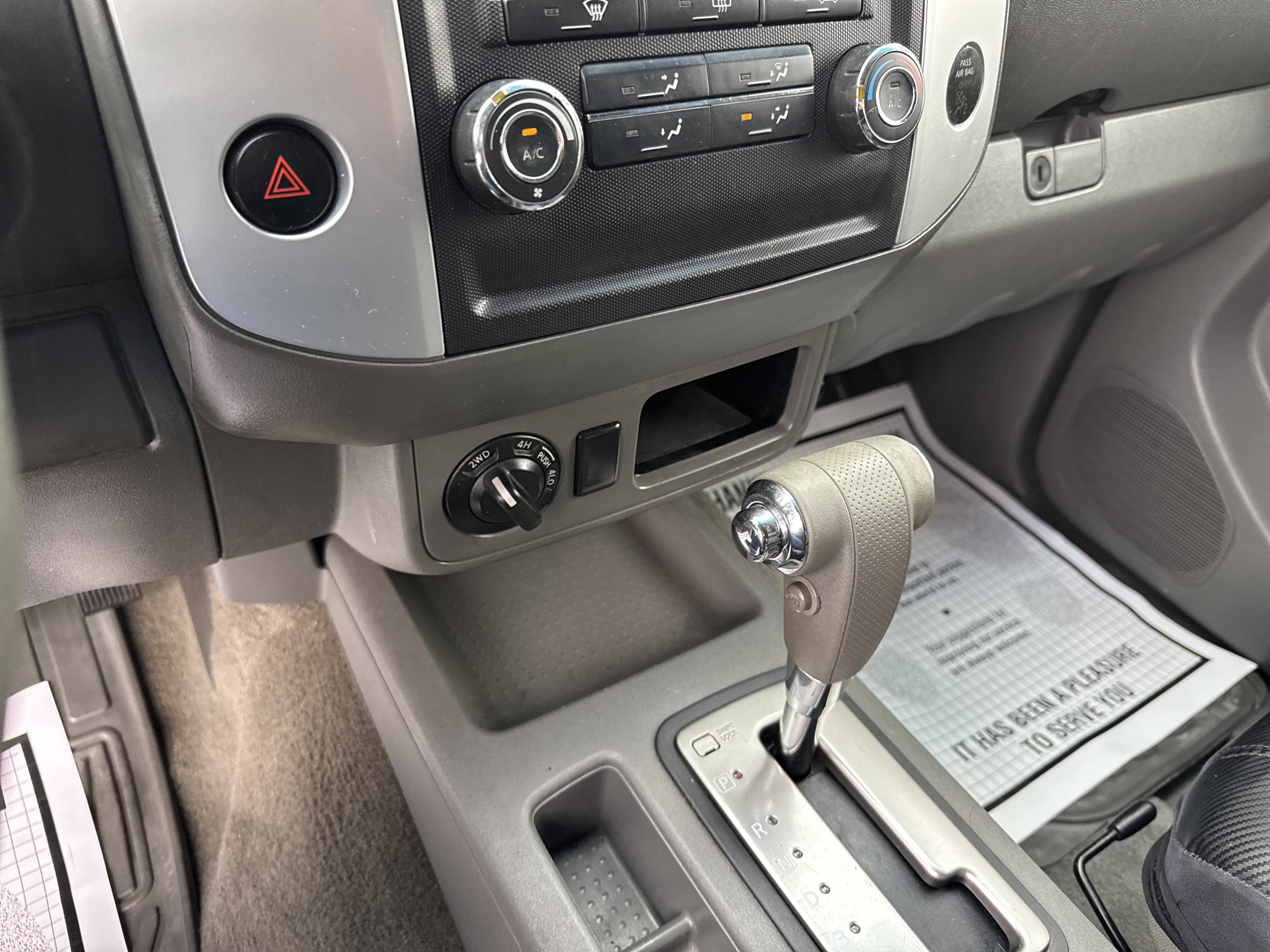 2009 Nissan FRONTIER SE