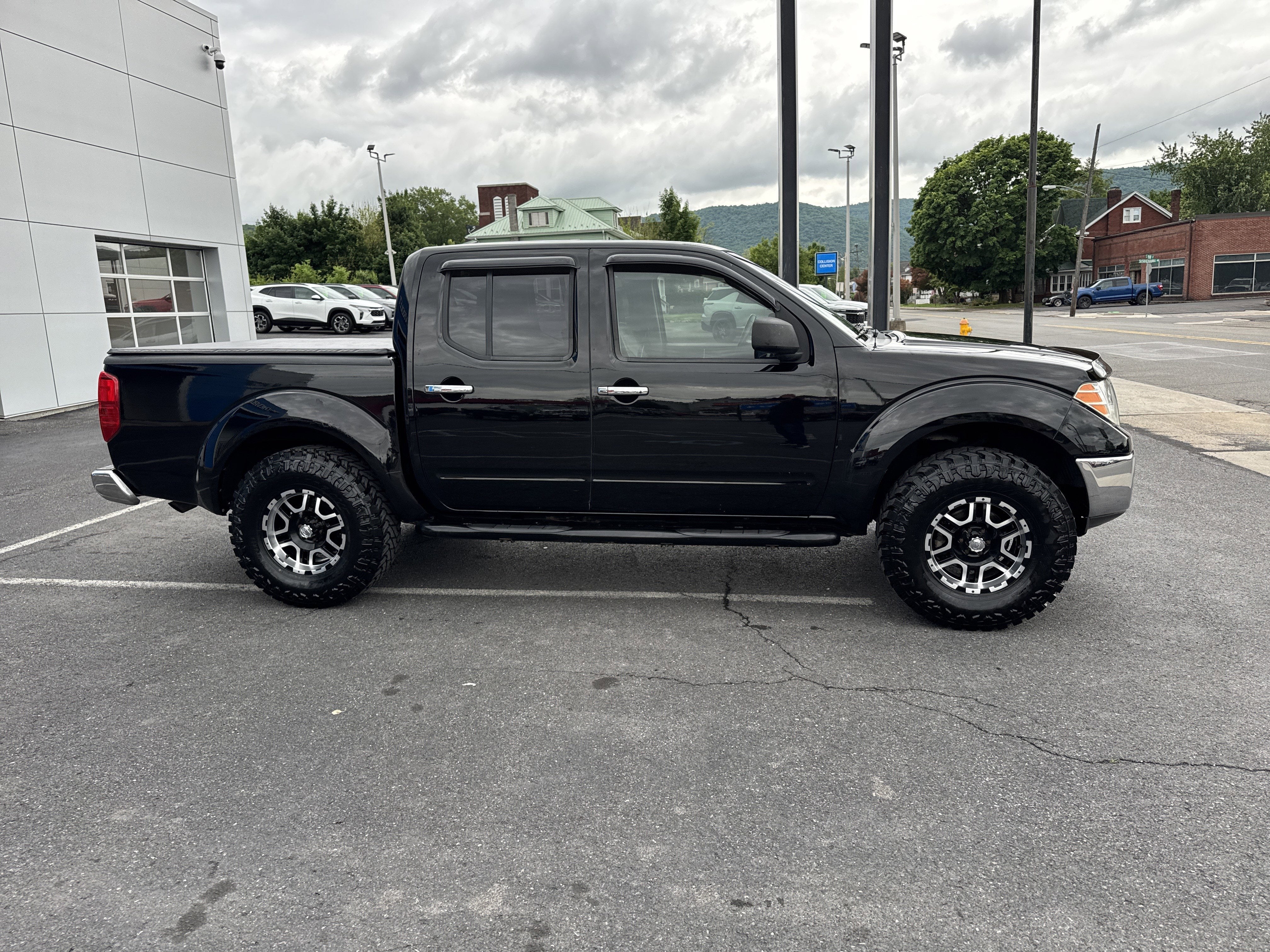 2009 Nissan FRONTIER SE