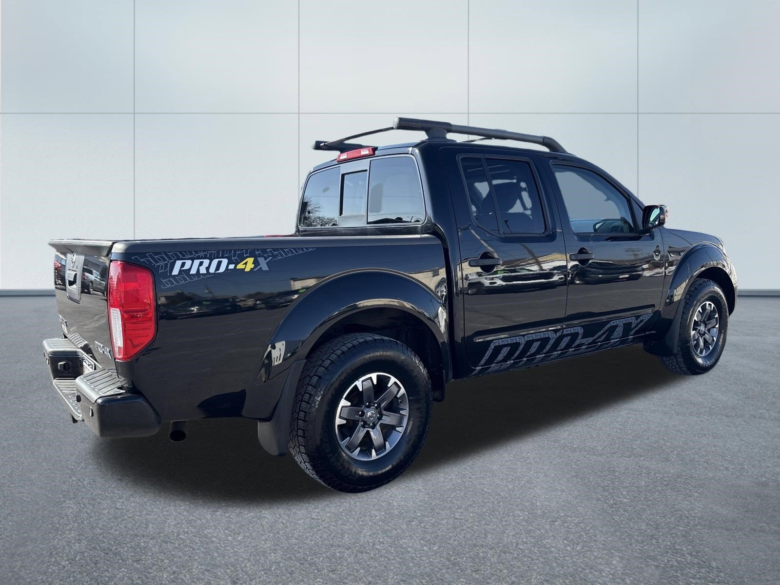 2018 Nissan FRONTIER PRO-4X