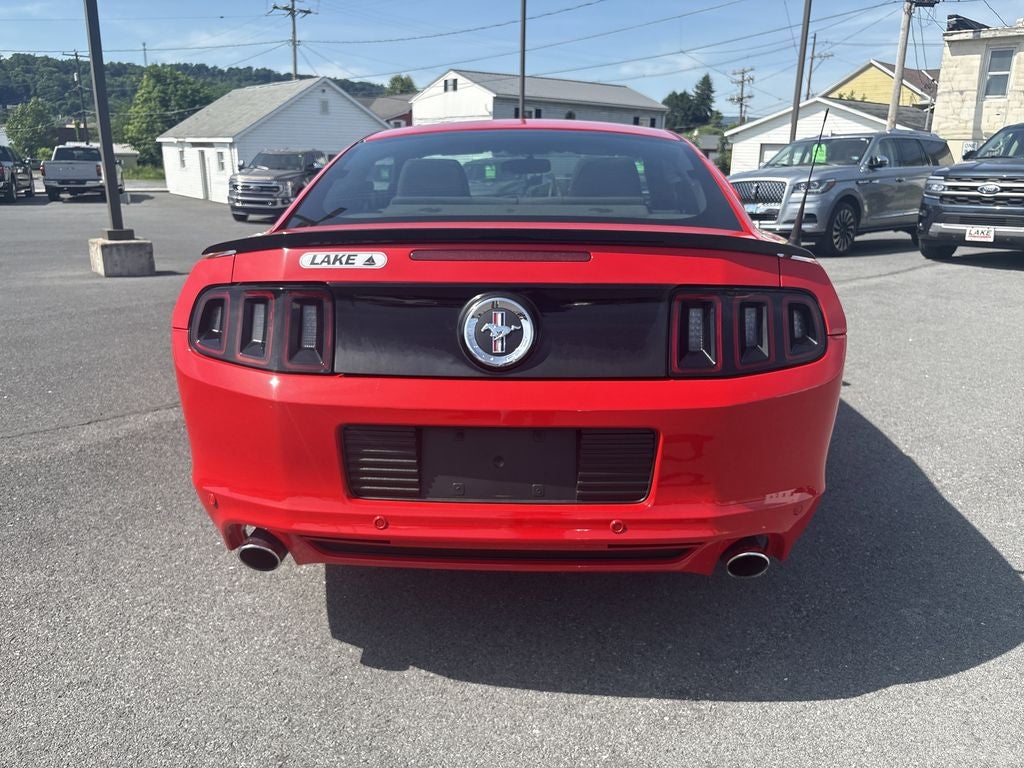 2014 Ford Mustang V6