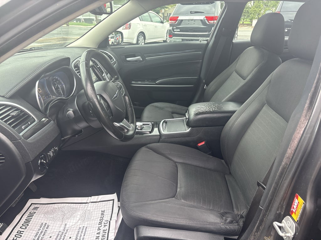 2020 Chrysler 300 Touring