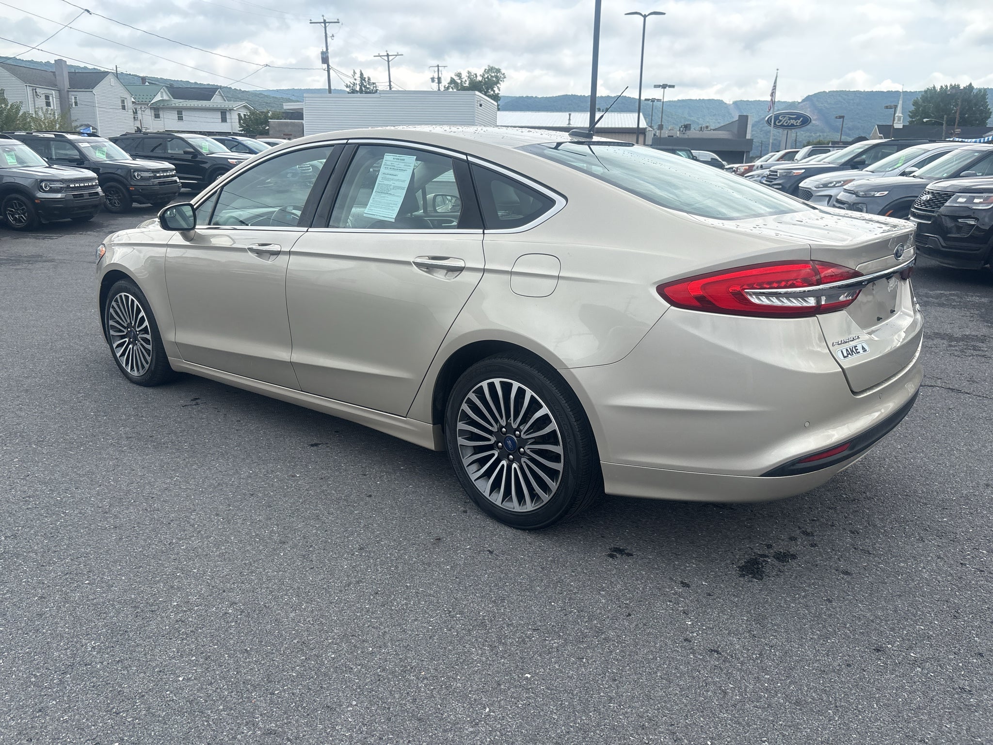 2017 Ford Fusion SE