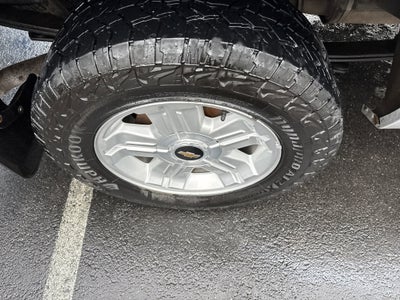 2011 Chevrolet SILVERADO 1500 CREW