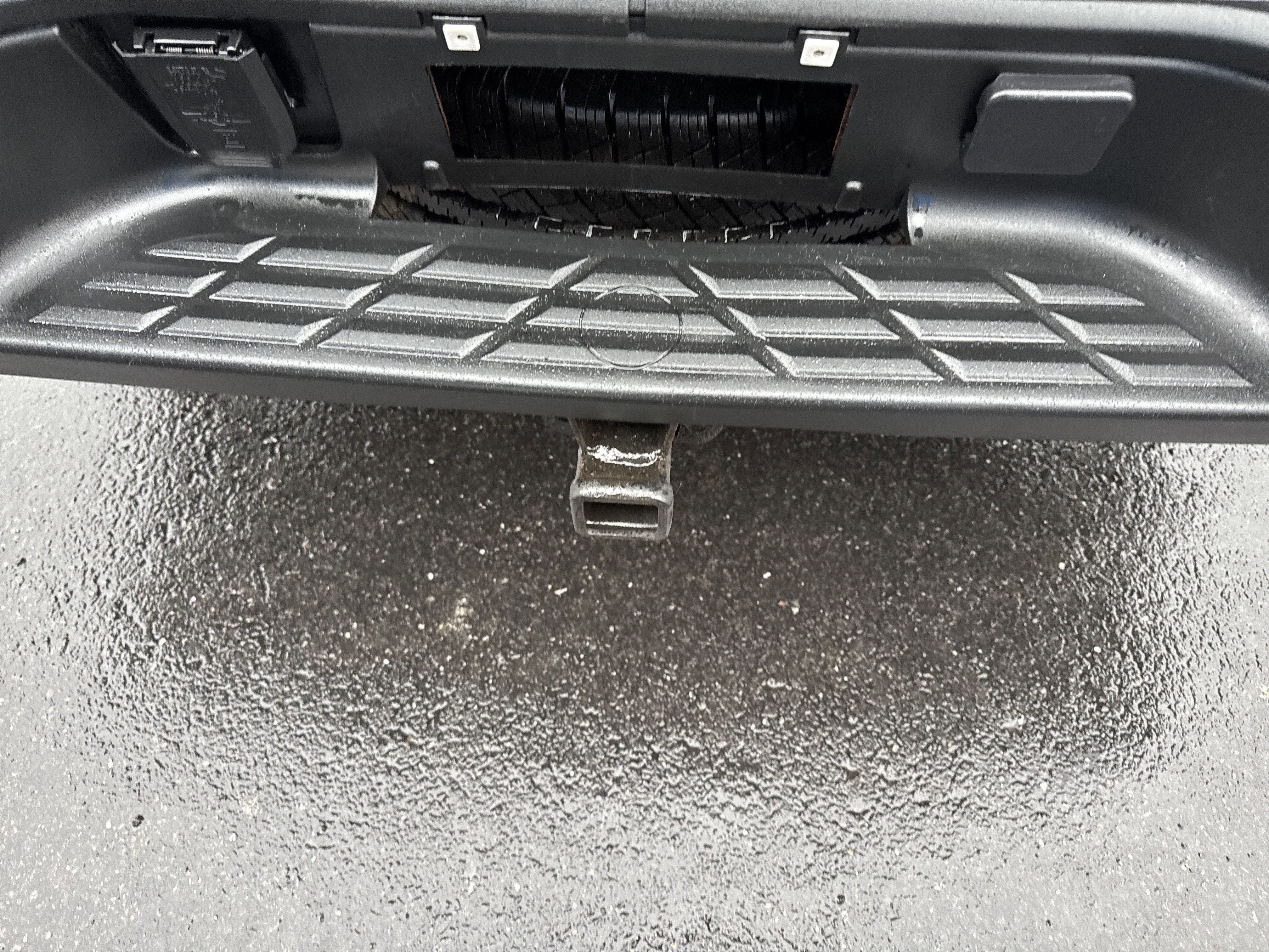 2011 Chevrolet SILVERADO 1500 CREW