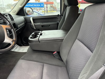 2011 Chevrolet SILVERADO 1500 CREW