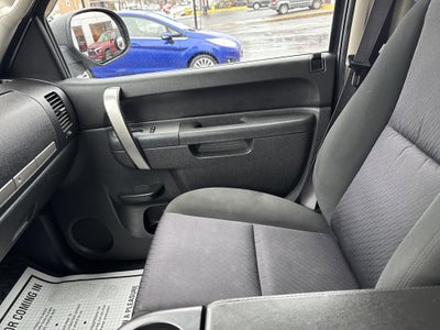 2011 Chevrolet SILVERADO 1500 CREW