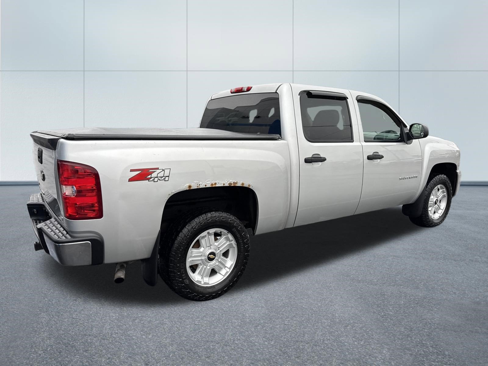 2011 Chevrolet SILVERADO 1500 CREW