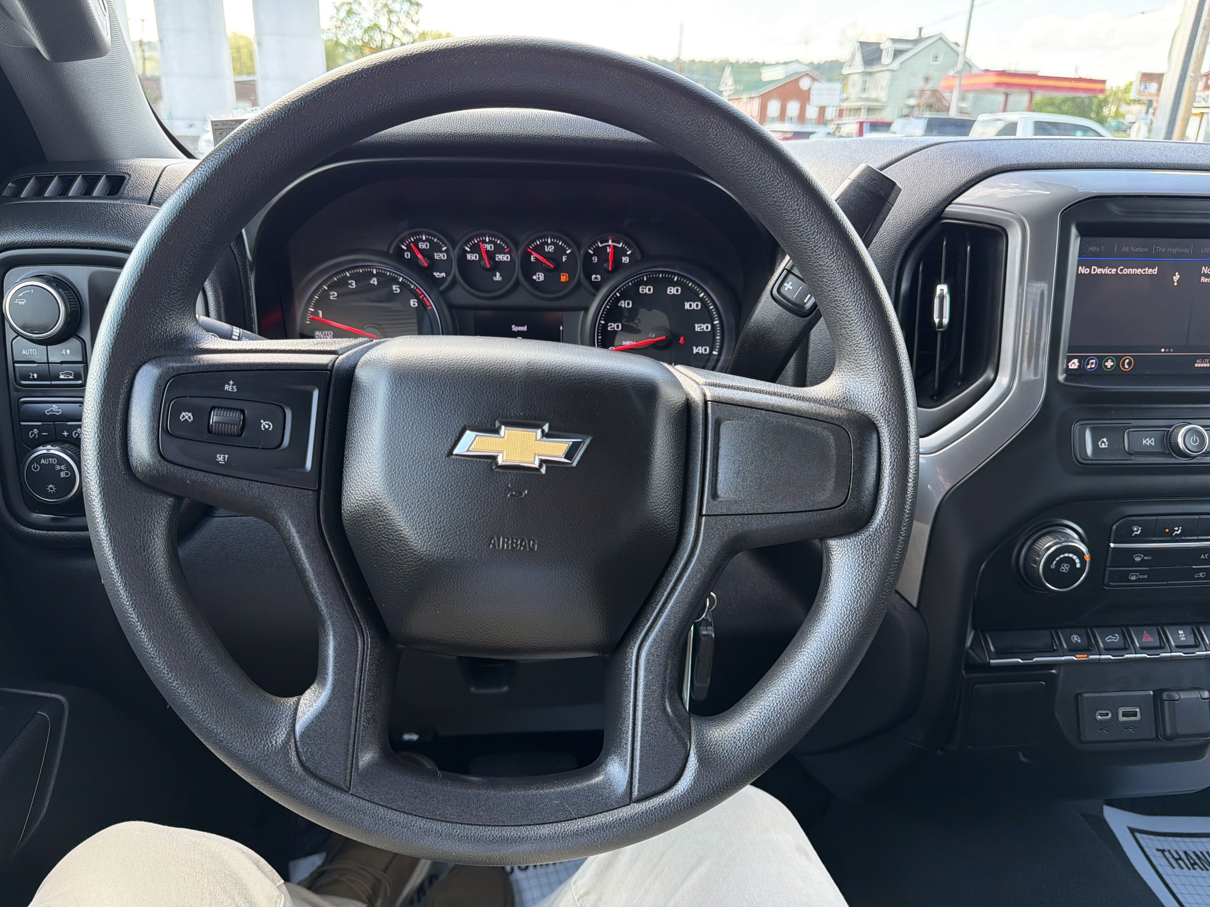 2021 Chevrolet SILVERADO 1500 CUSTOM