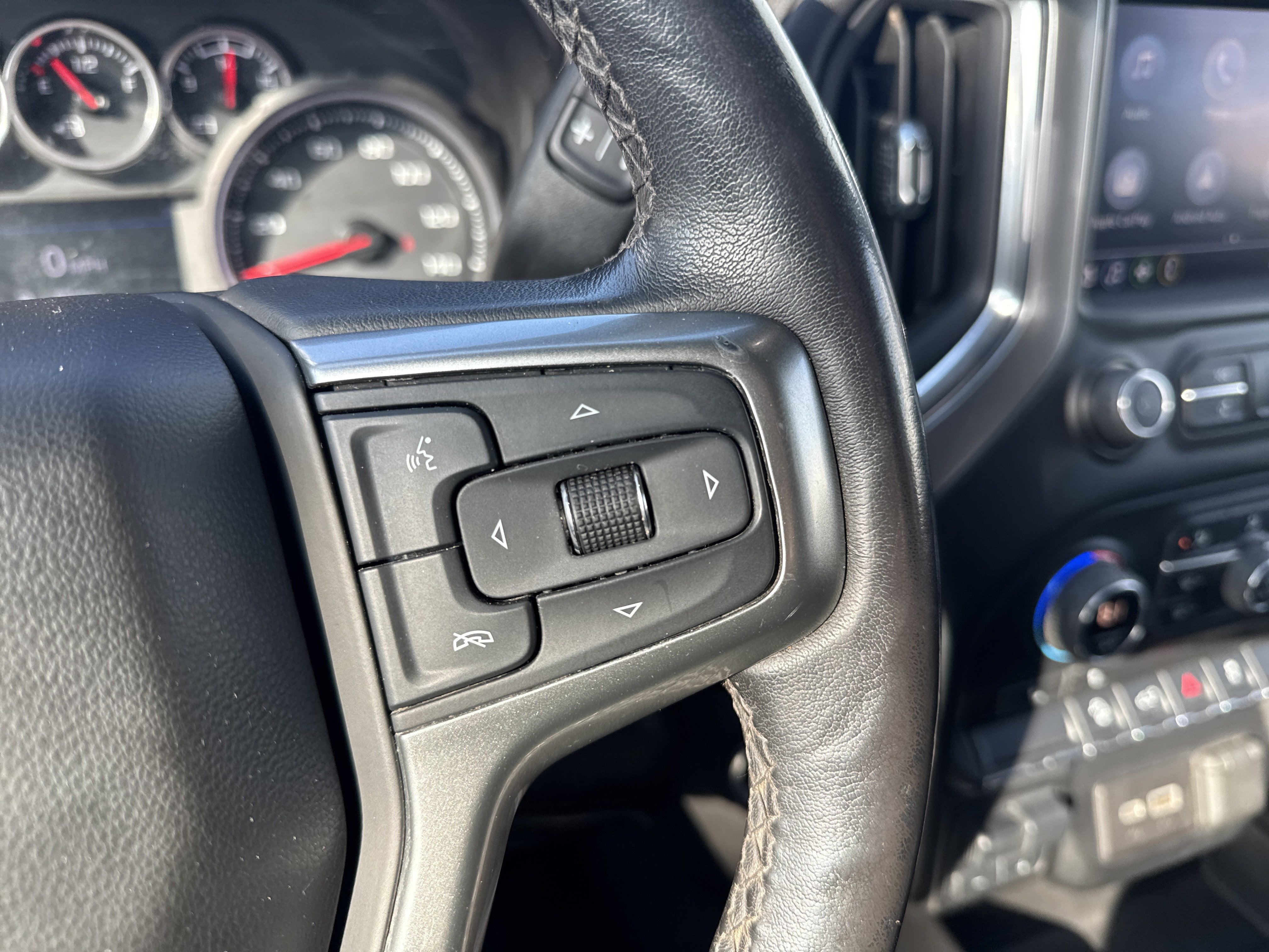 2021 Chevrolet SILVERADO 1500 TRAILBOSS