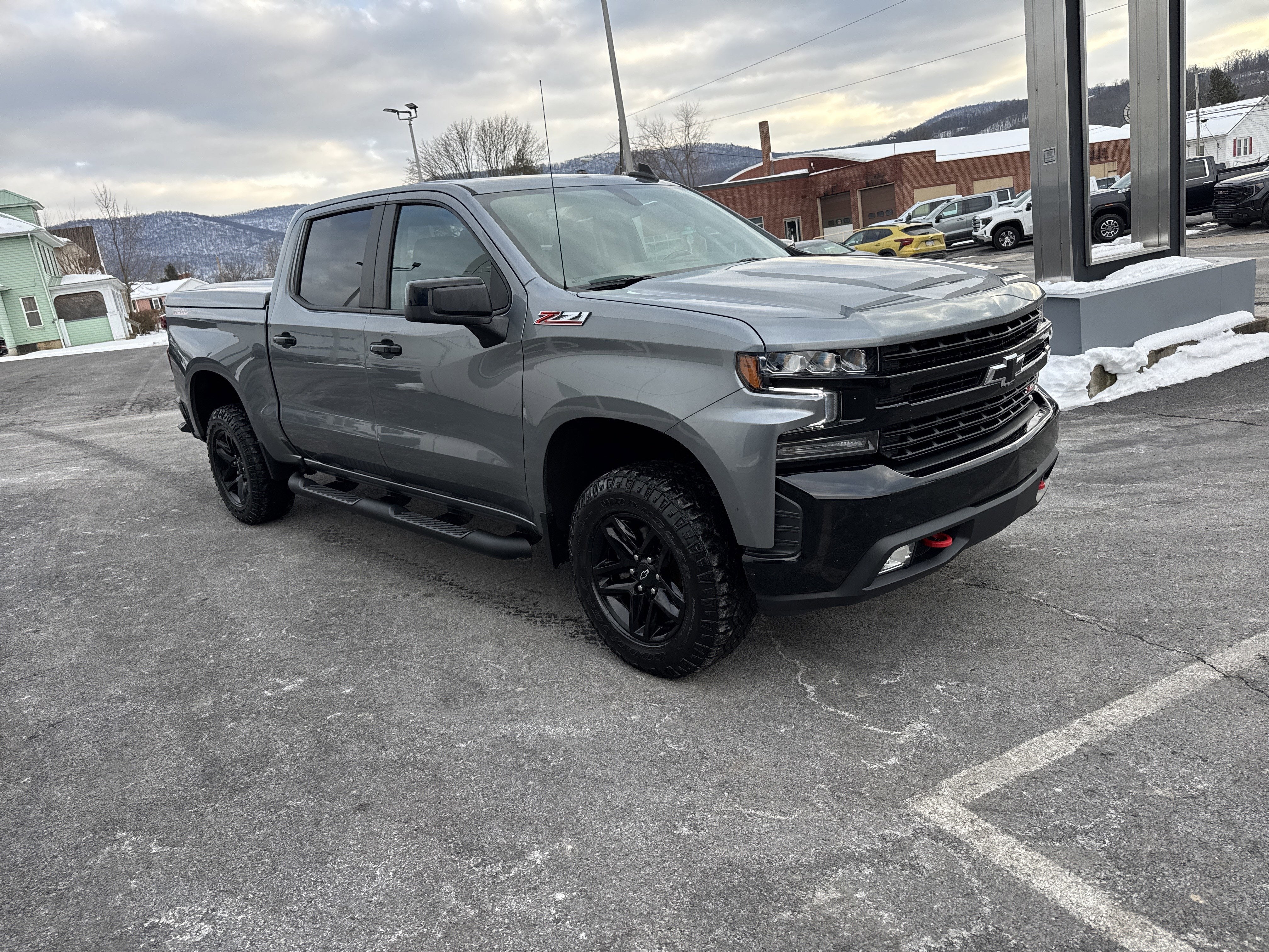 2021 Chevrolet SILVERADO 1500 TRAILBOSS