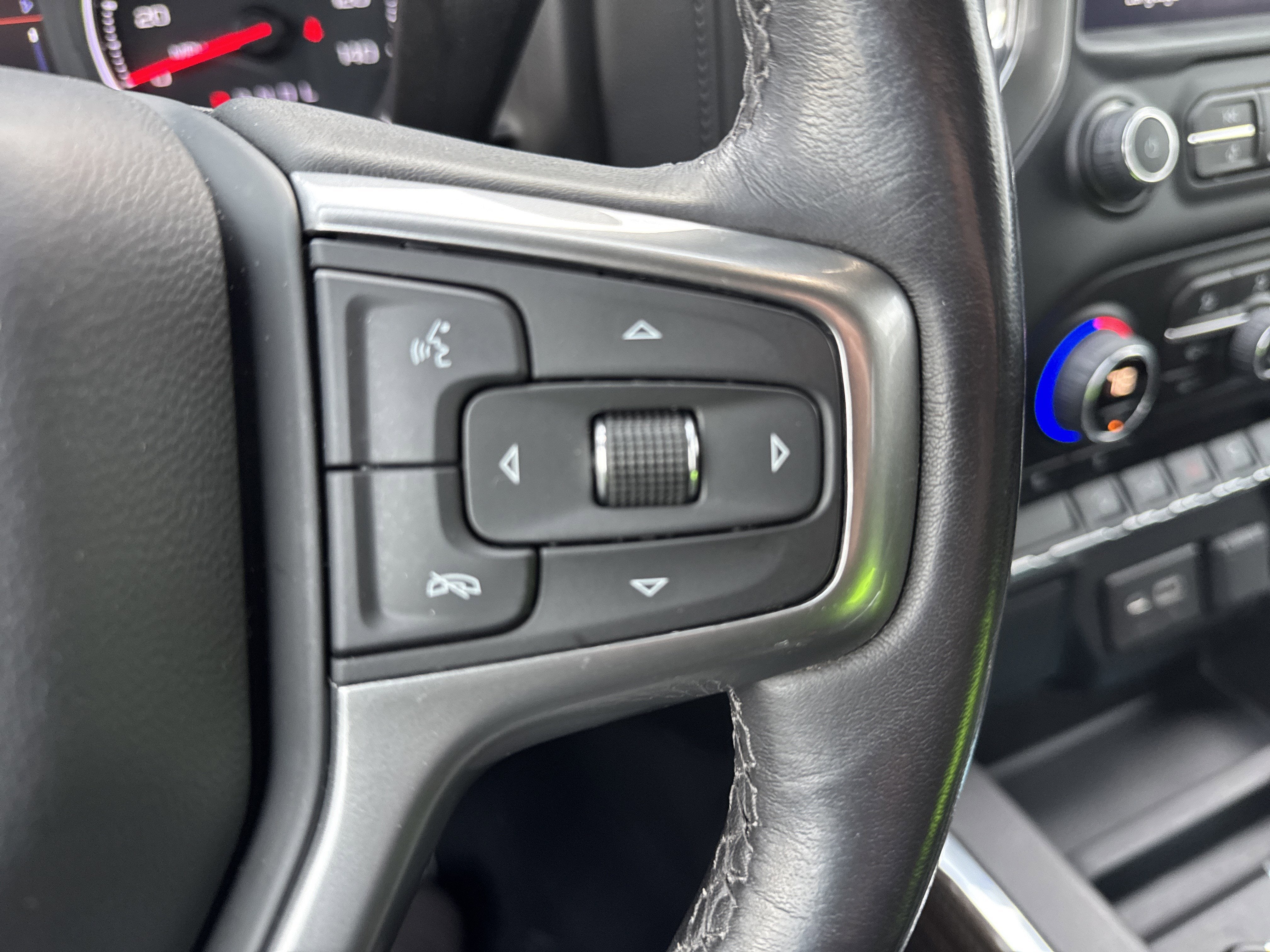 2021 Chevrolet SILVERADO 1500 TRAILBOSS