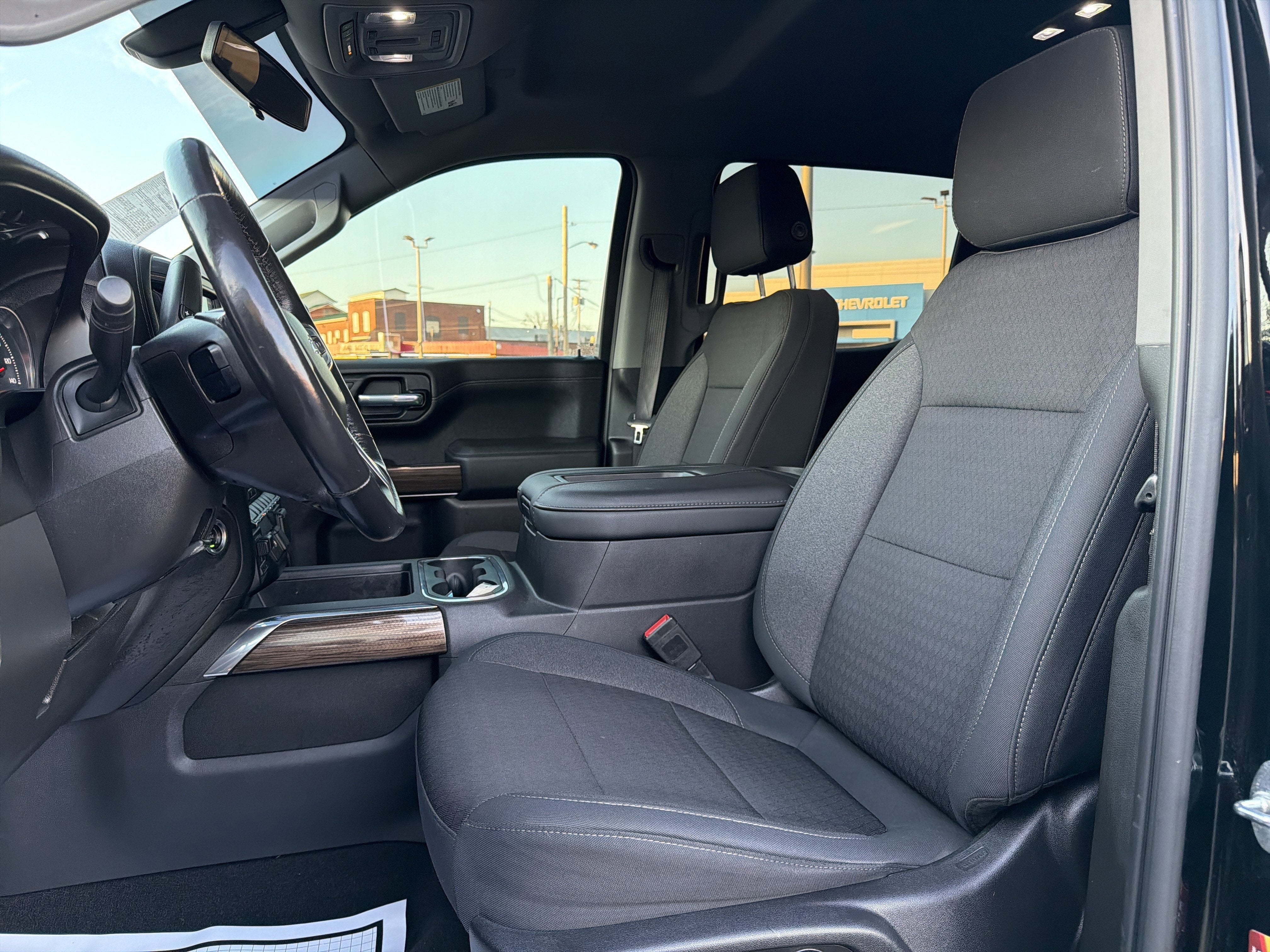 2020 Chevrolet SILVERADO 1500 RST