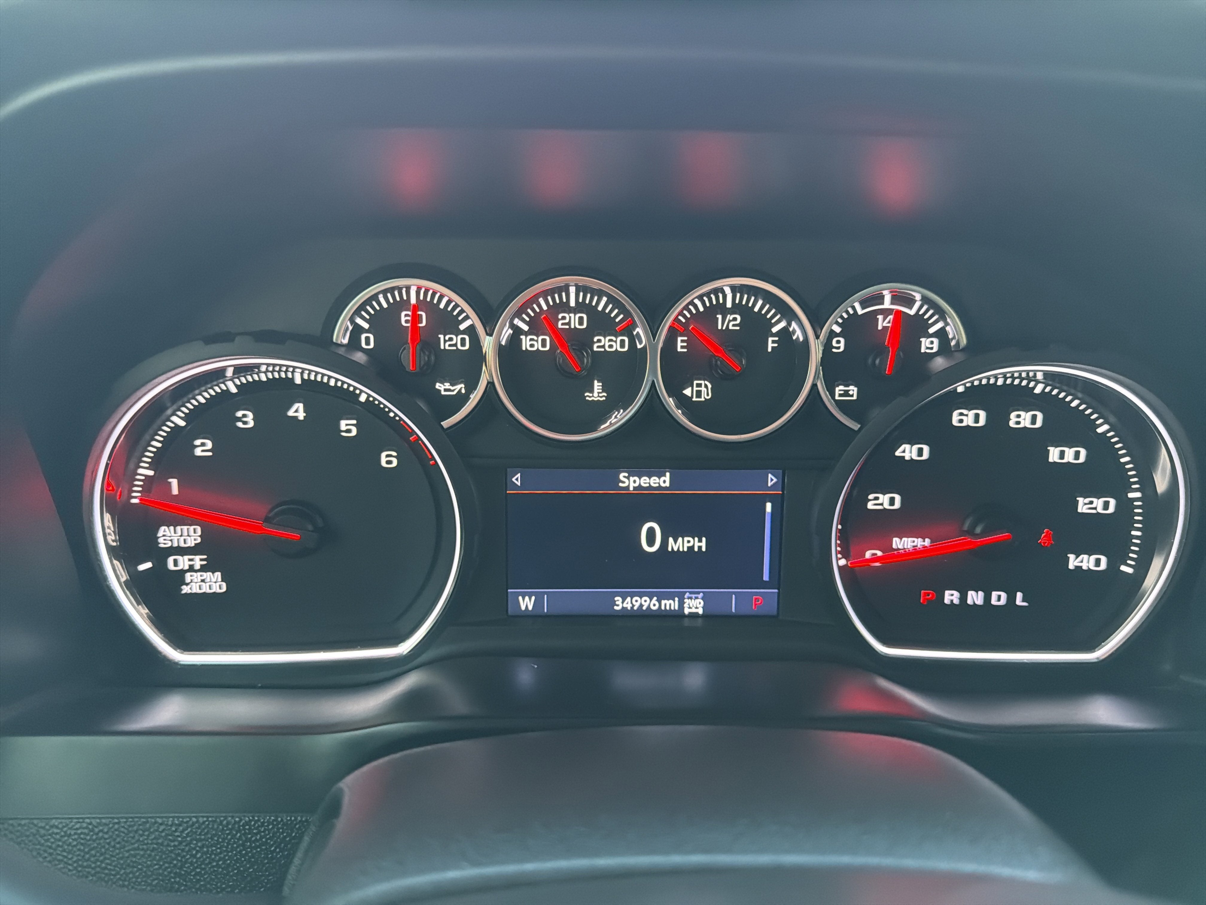 2020 Chevrolet SILVERADO 1500 RST