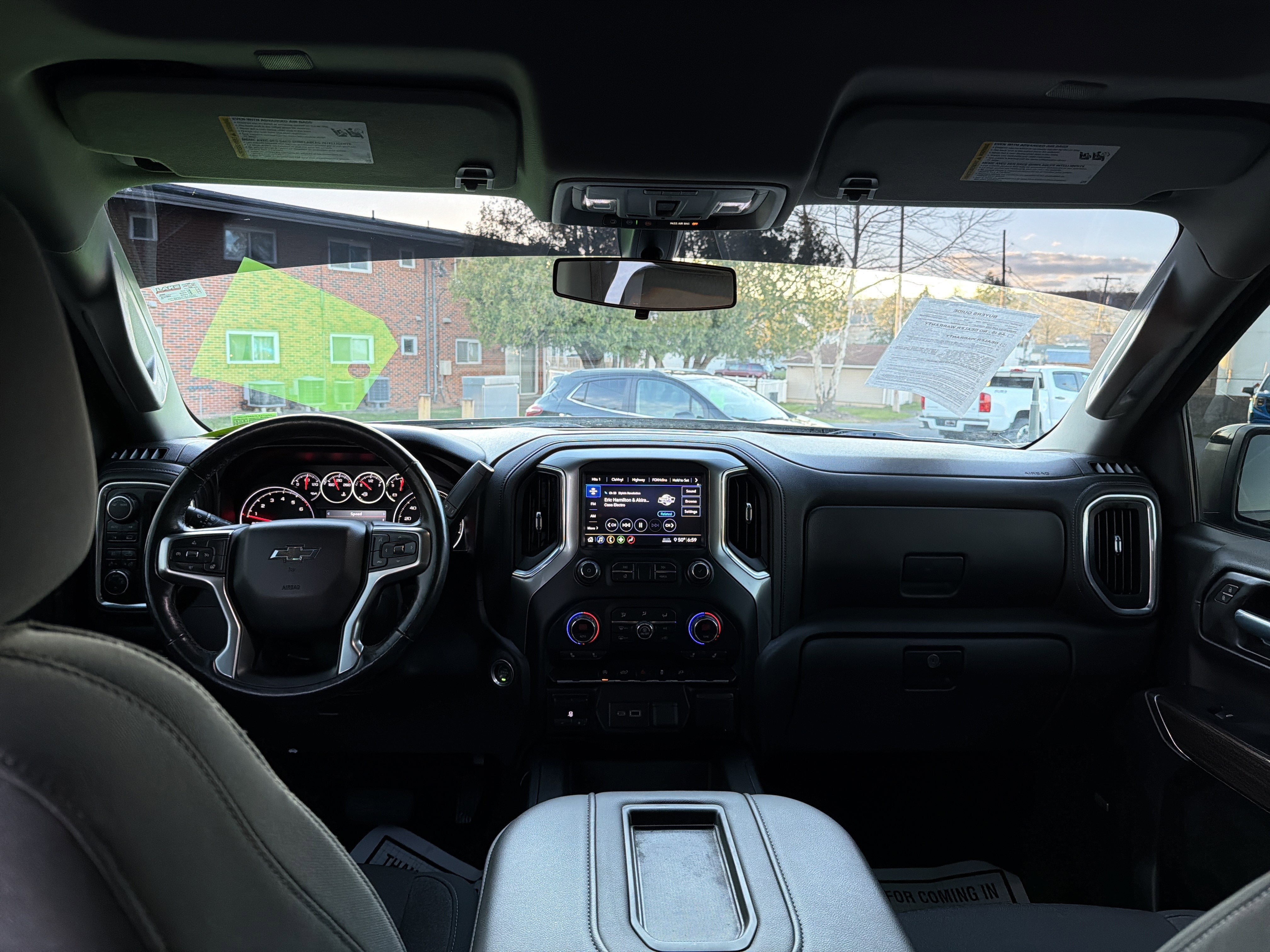 2020 Chevrolet SILVERADO 1500 RST