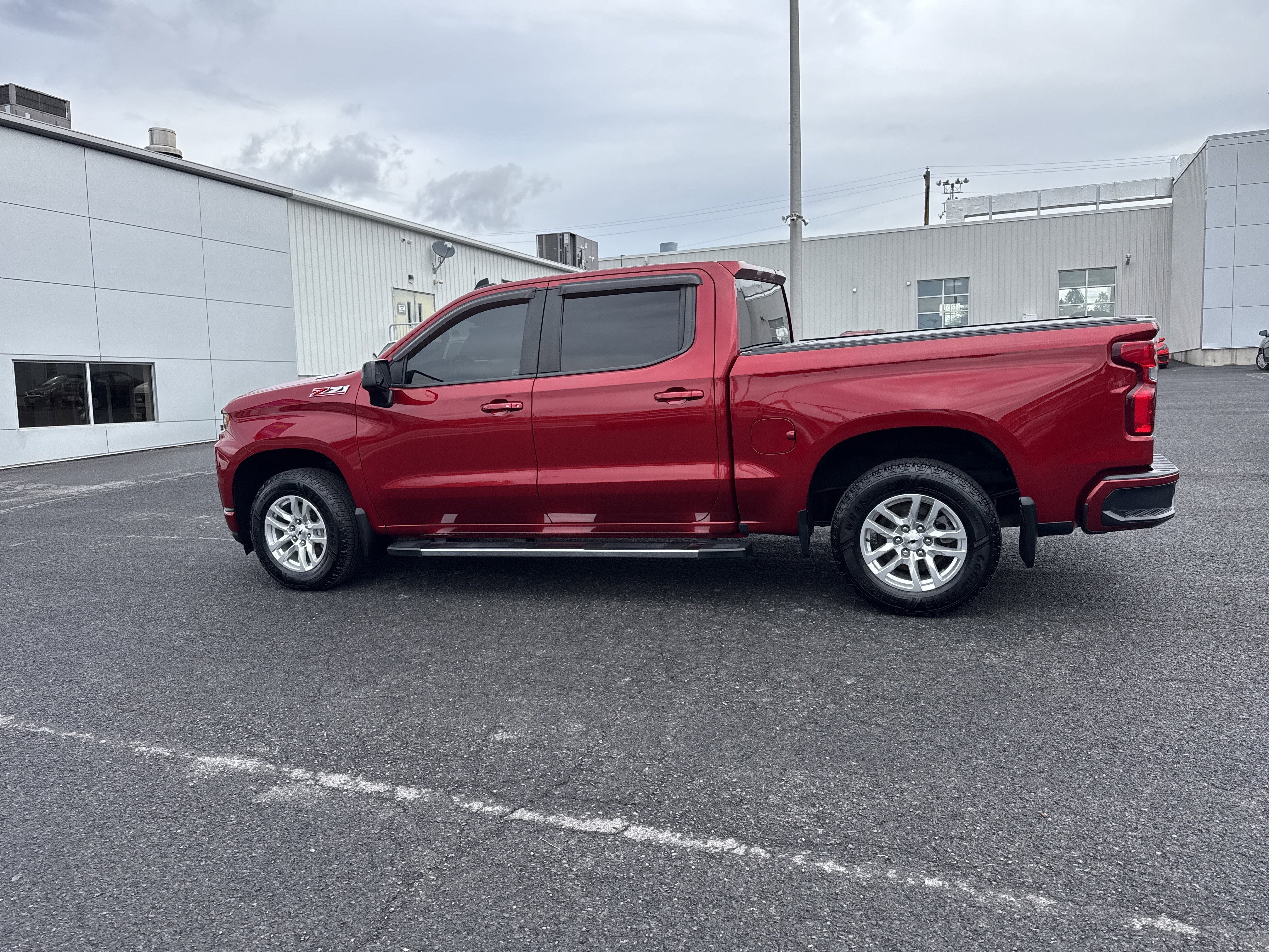 2021 Chevrolet SILVERADO 1500 RST
