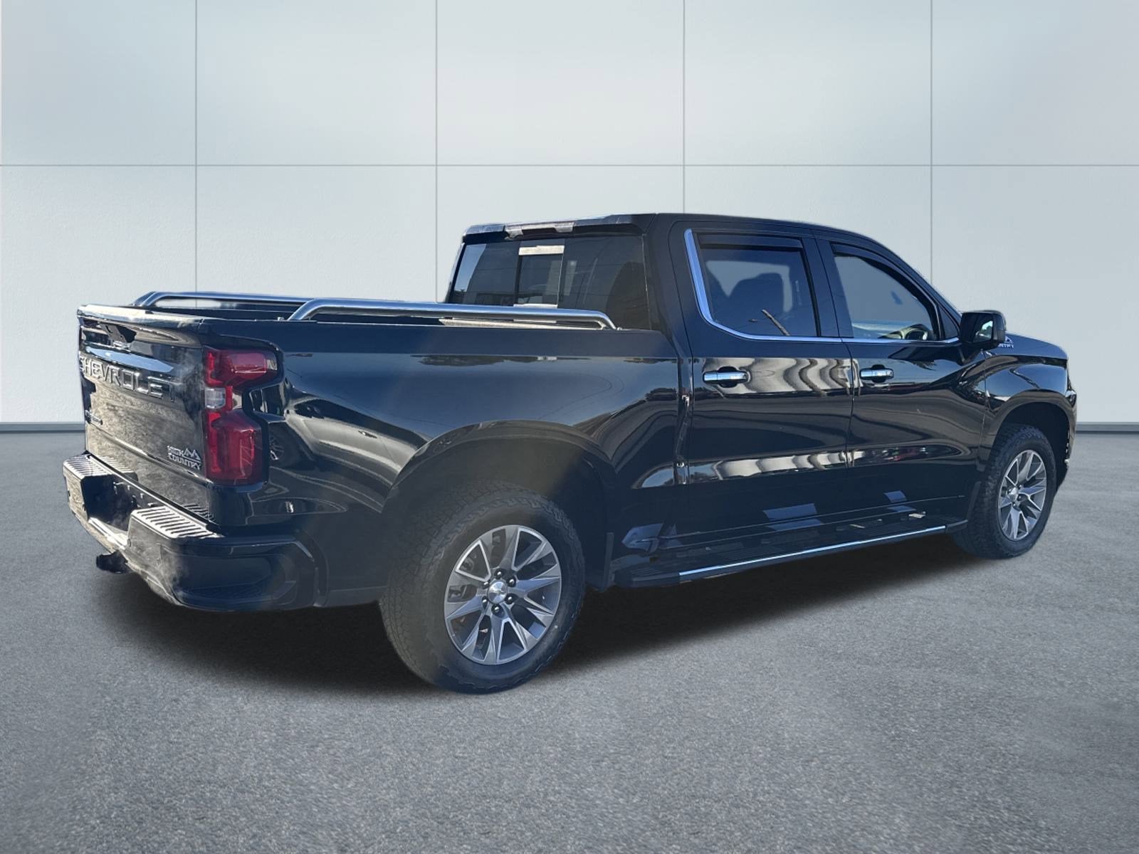 2022 Chevrolet SILVERADO 1500 HIGH COUNTRY