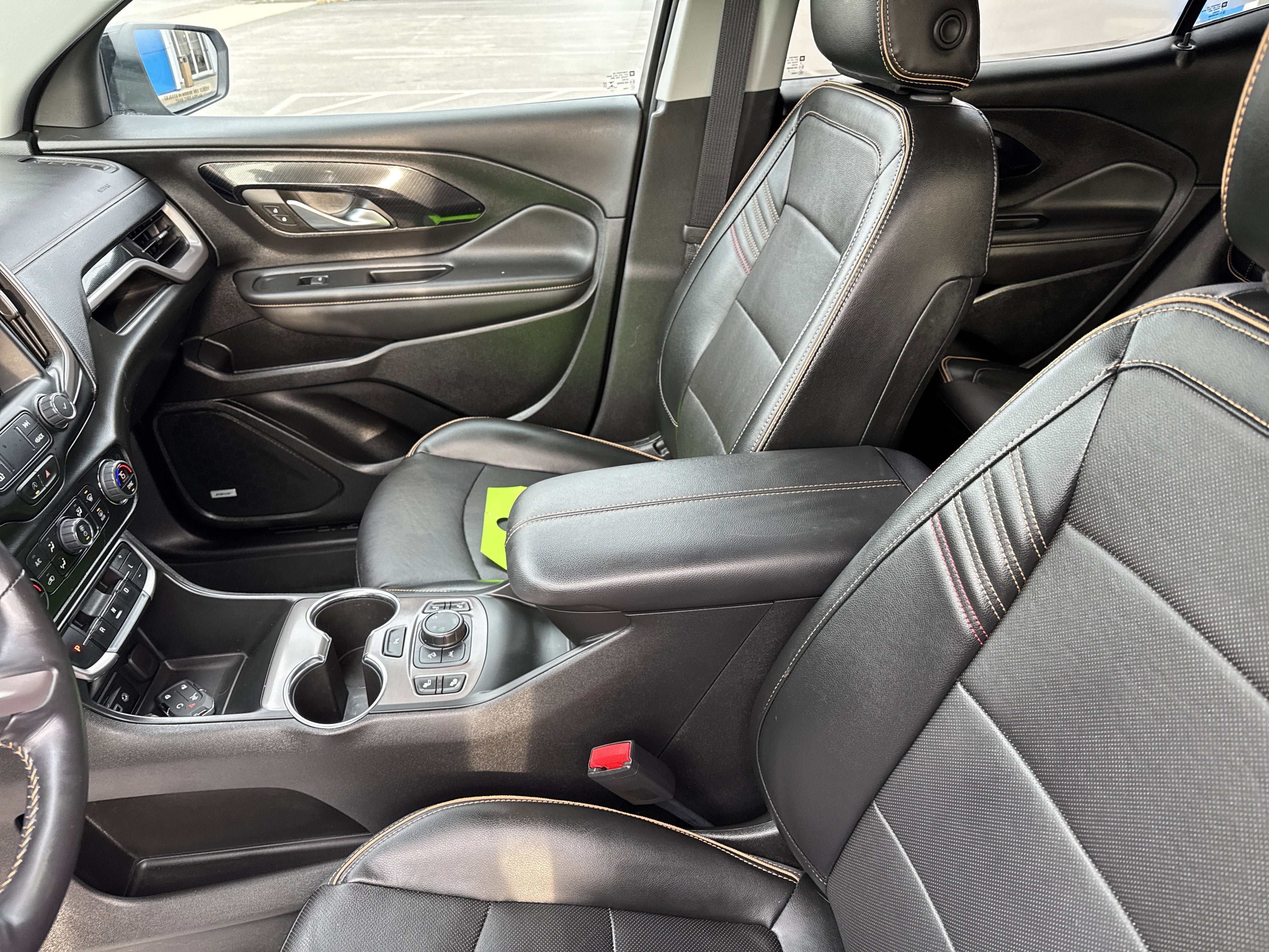 2022 GMC TERRAIN AT4