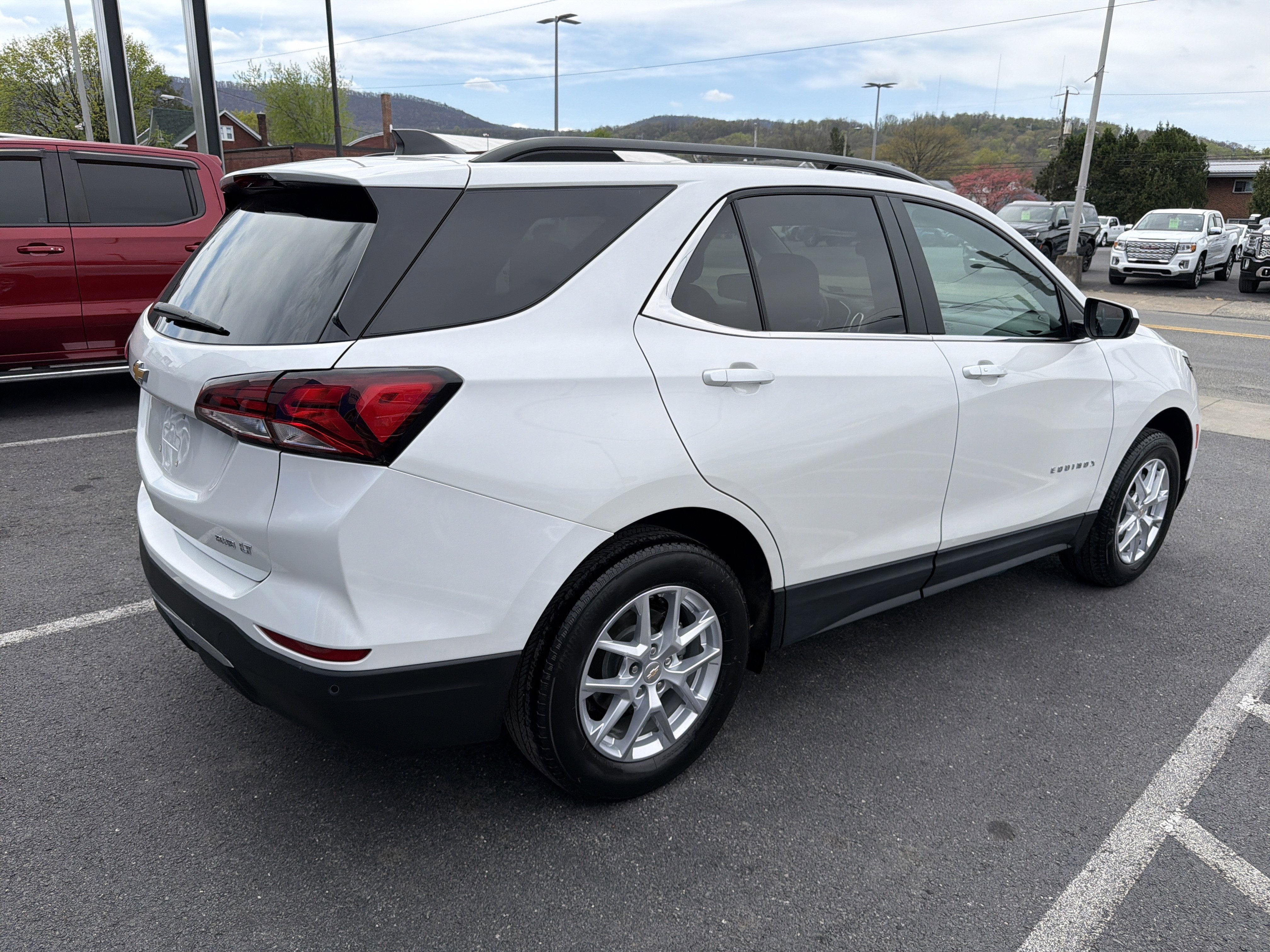 2023 Chevrolet EQUINOX LT