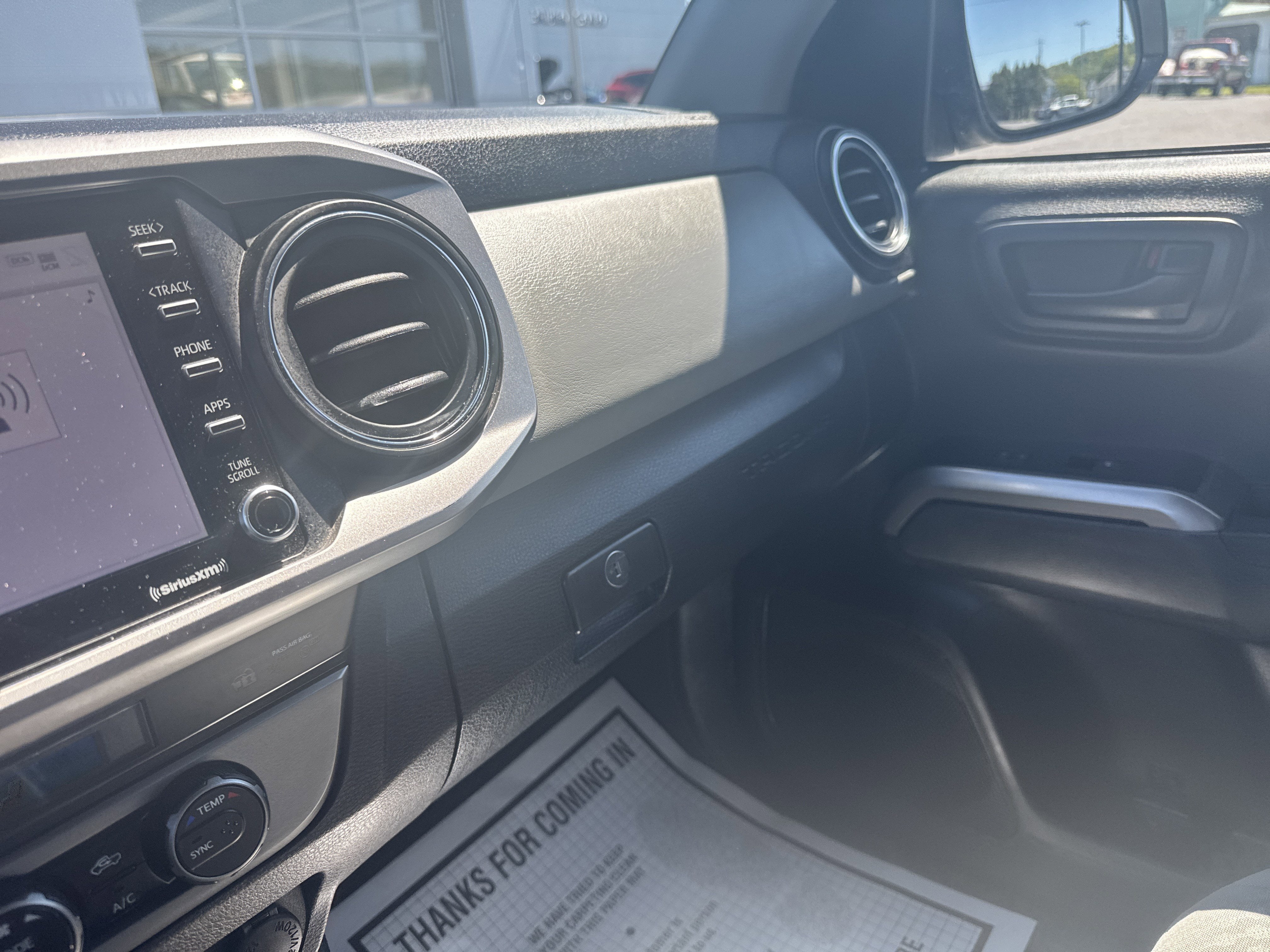 2023 Toyota TACOMA SR5