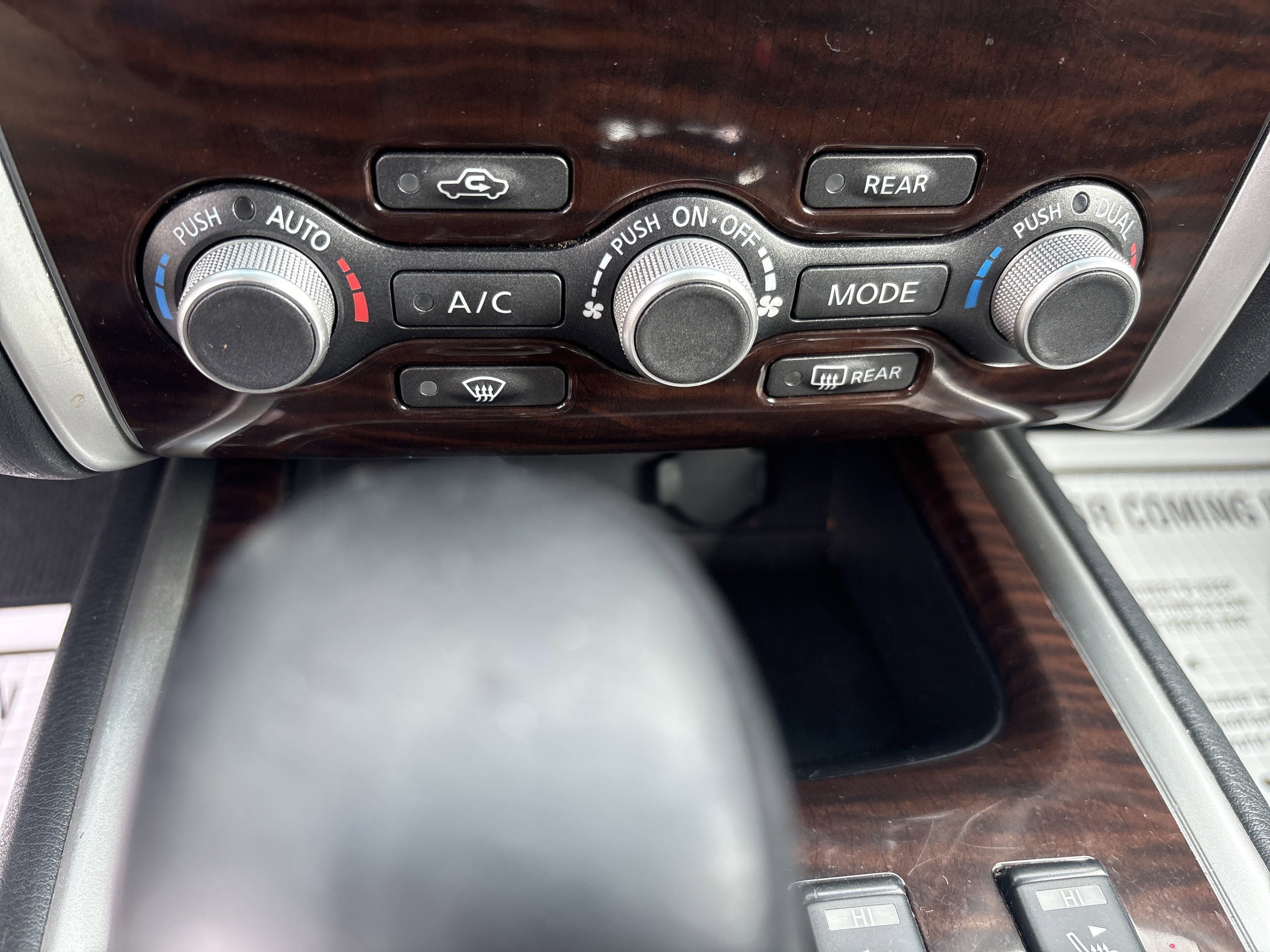 2014 Nissan PATHFINDER SL