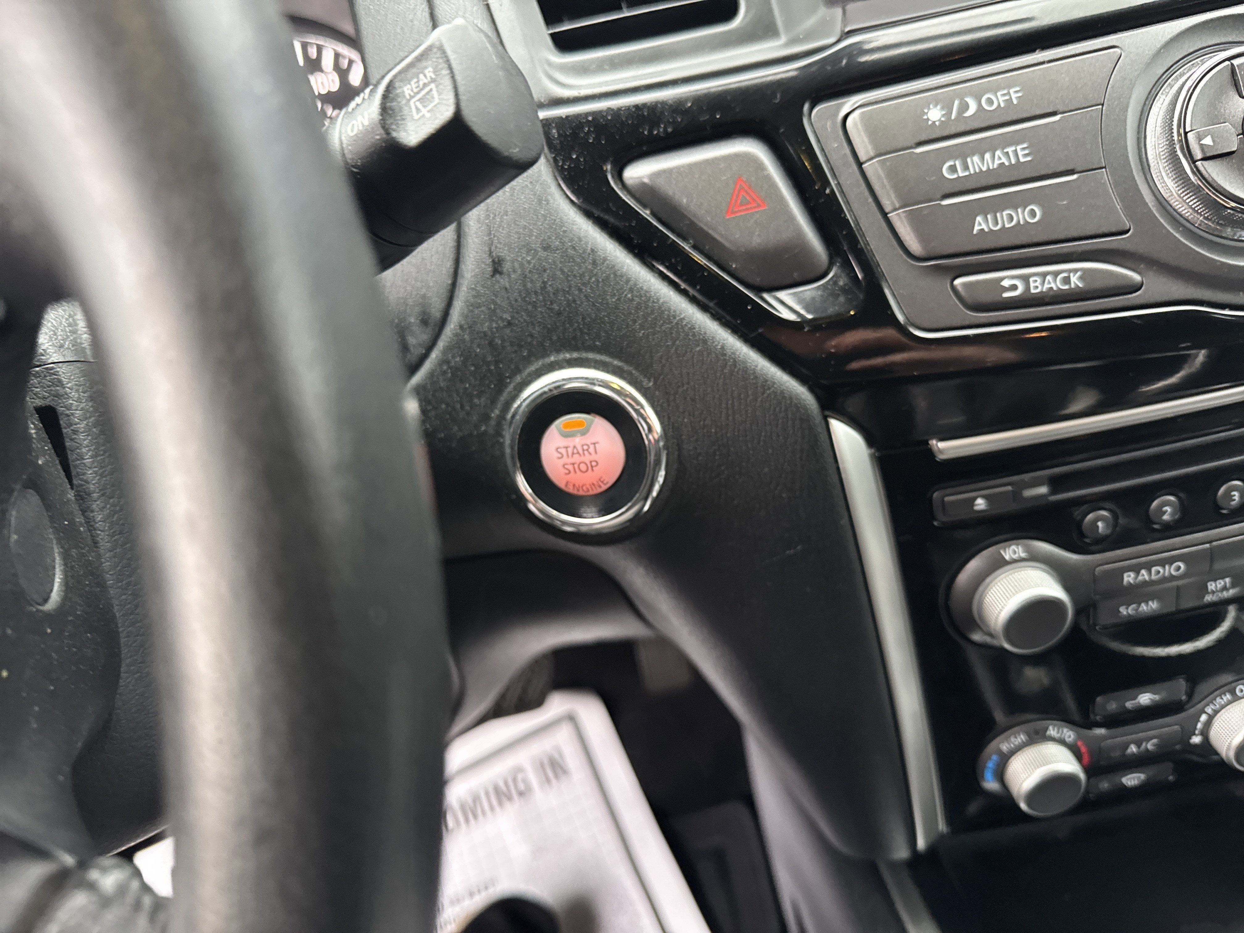 2017 Nissan PATHFINDER SV