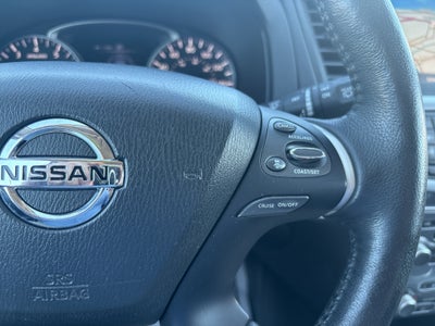 2019 Nissan Pathfinder SL