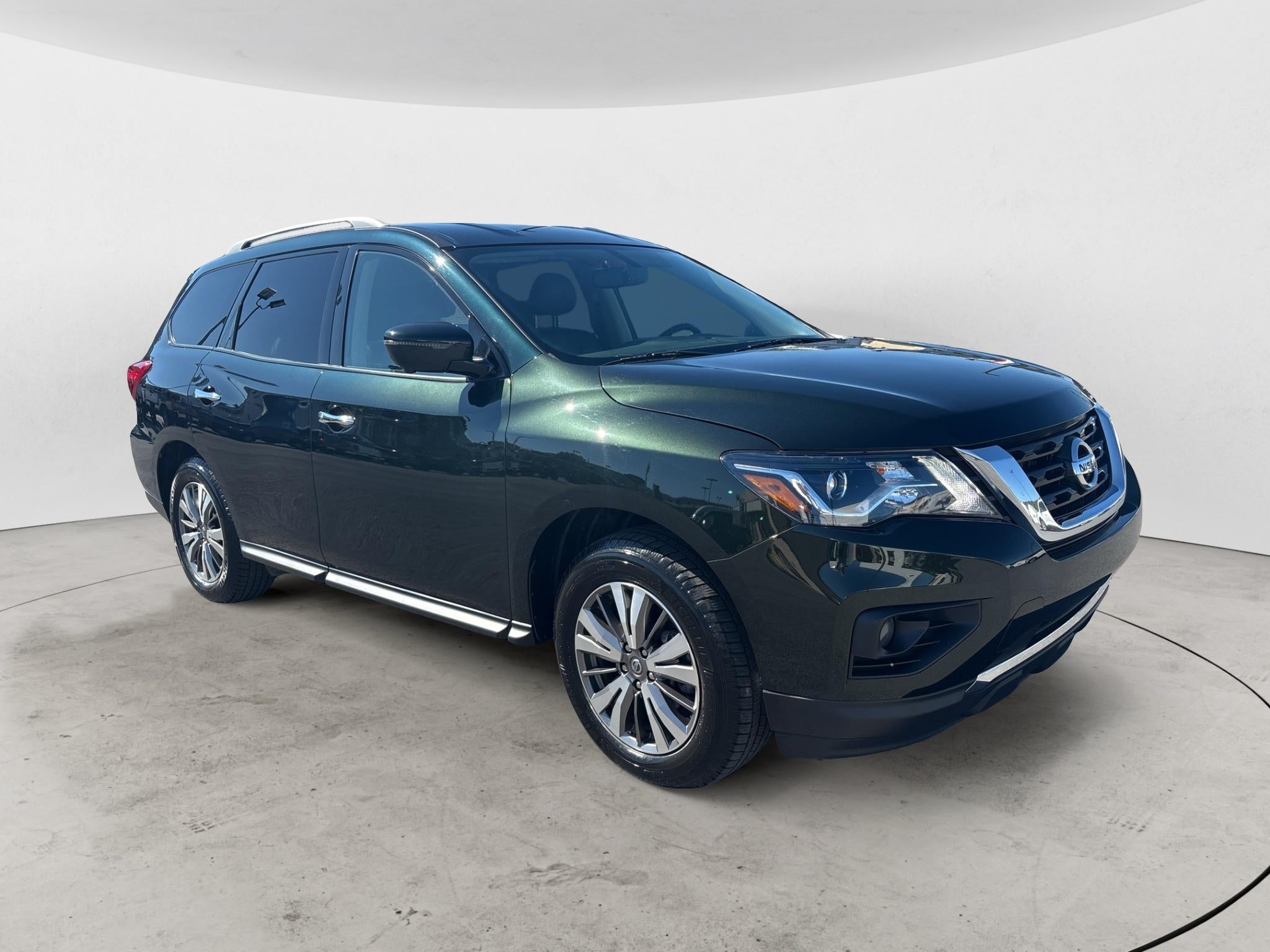 2019 Nissan Pathfinder SL