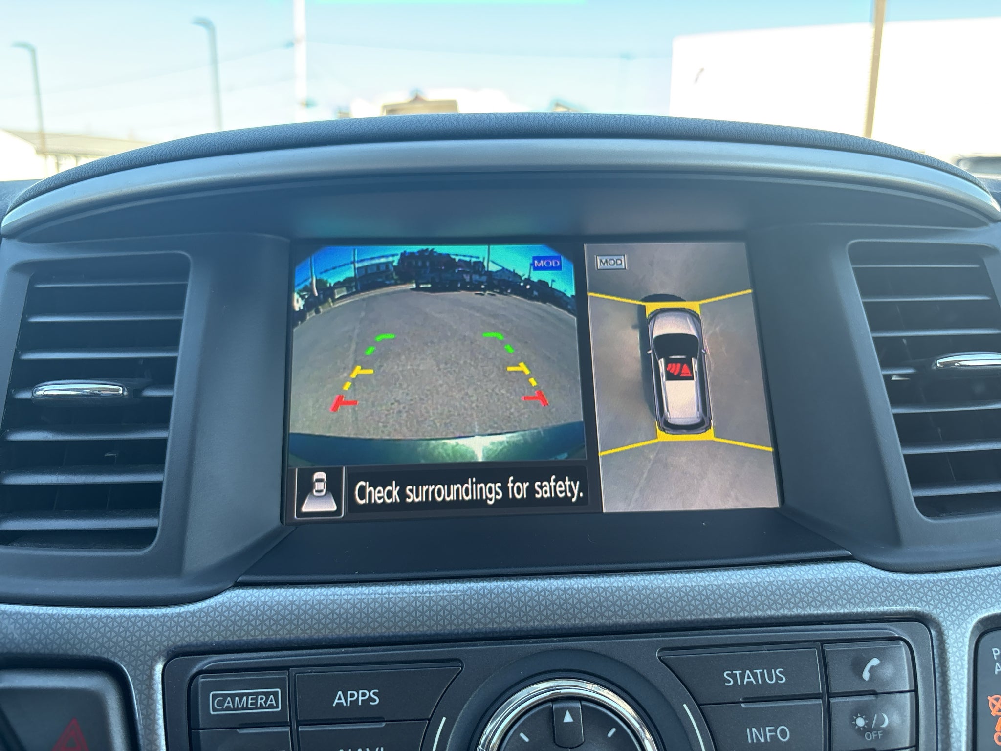 2019 Nissan Pathfinder SL