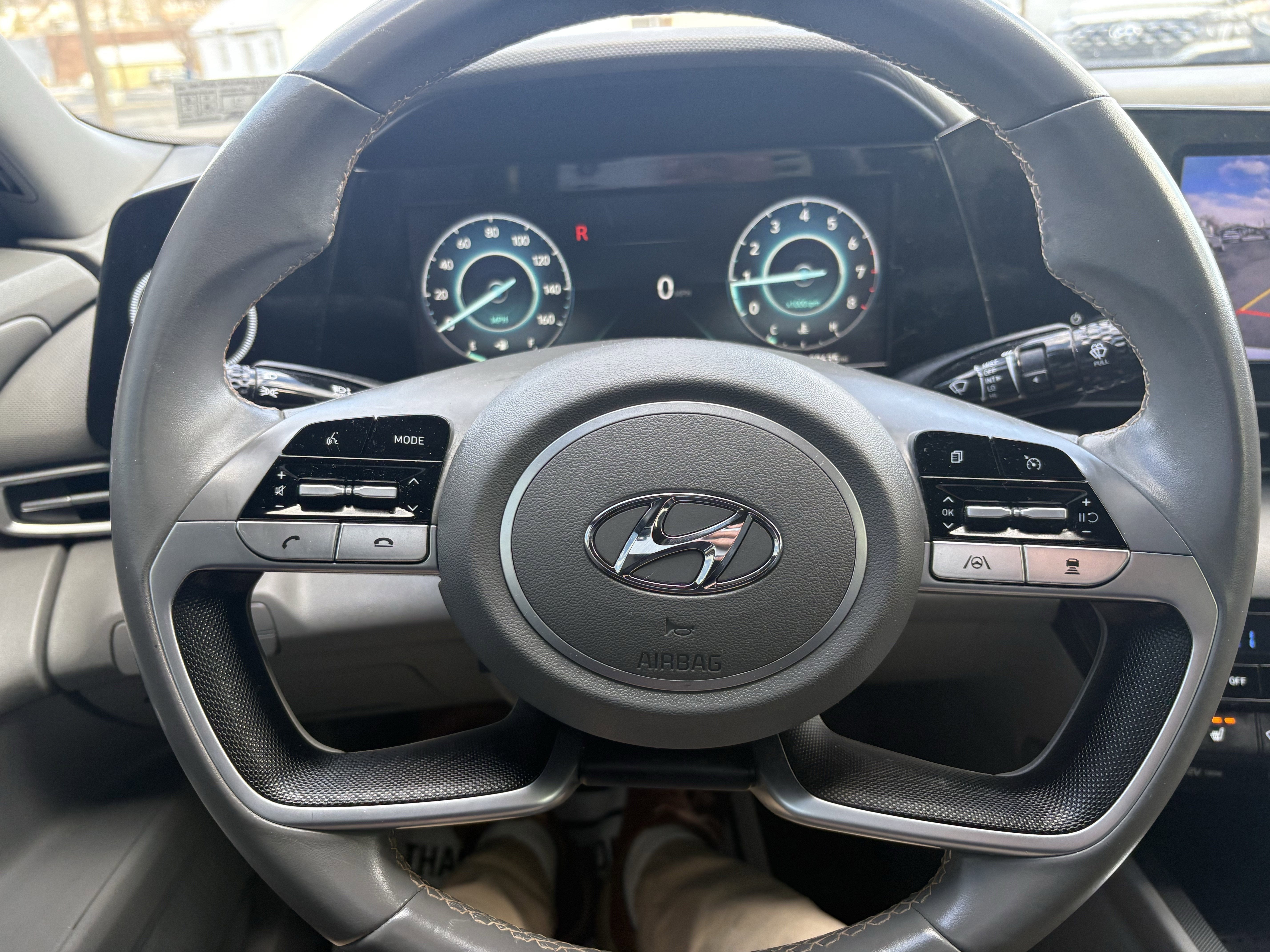2021 Hyundai ELANTRA SEL