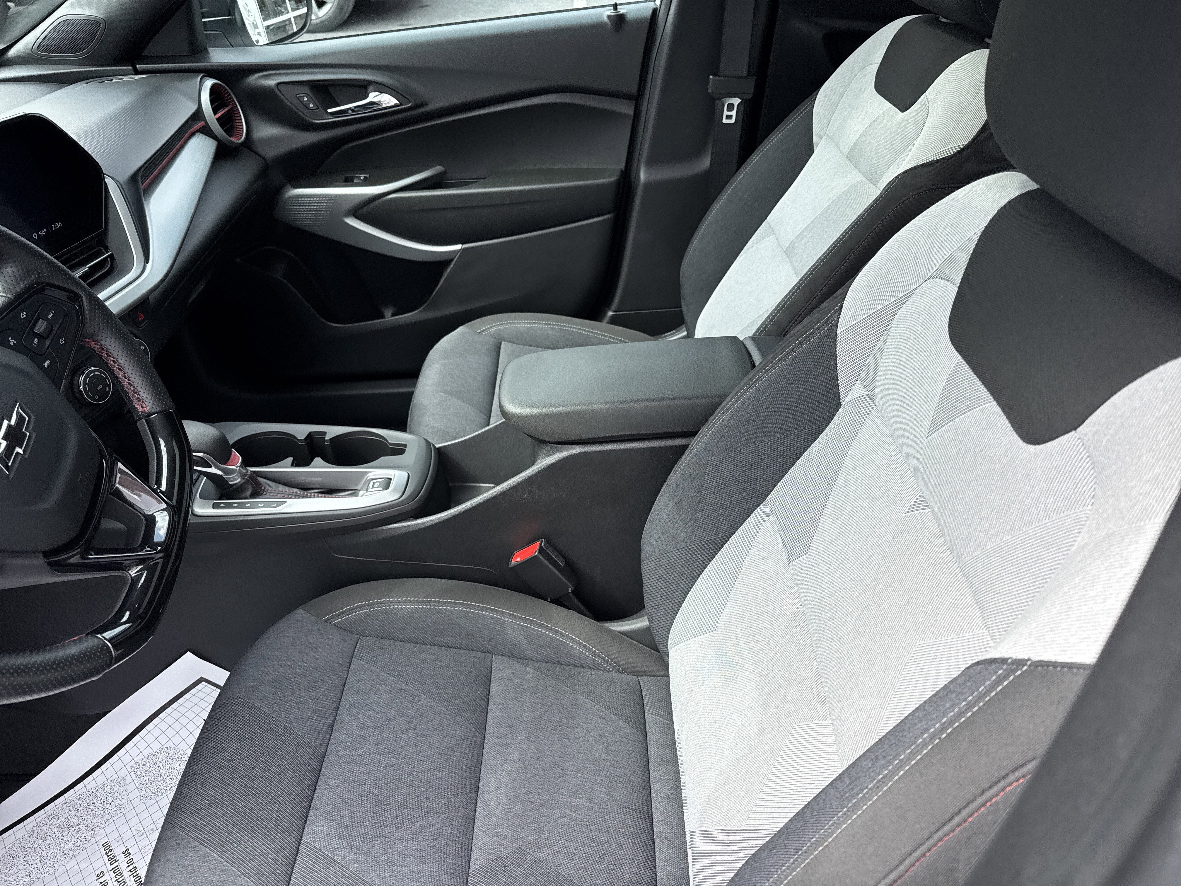 2024 Chevrolet TRAX RS