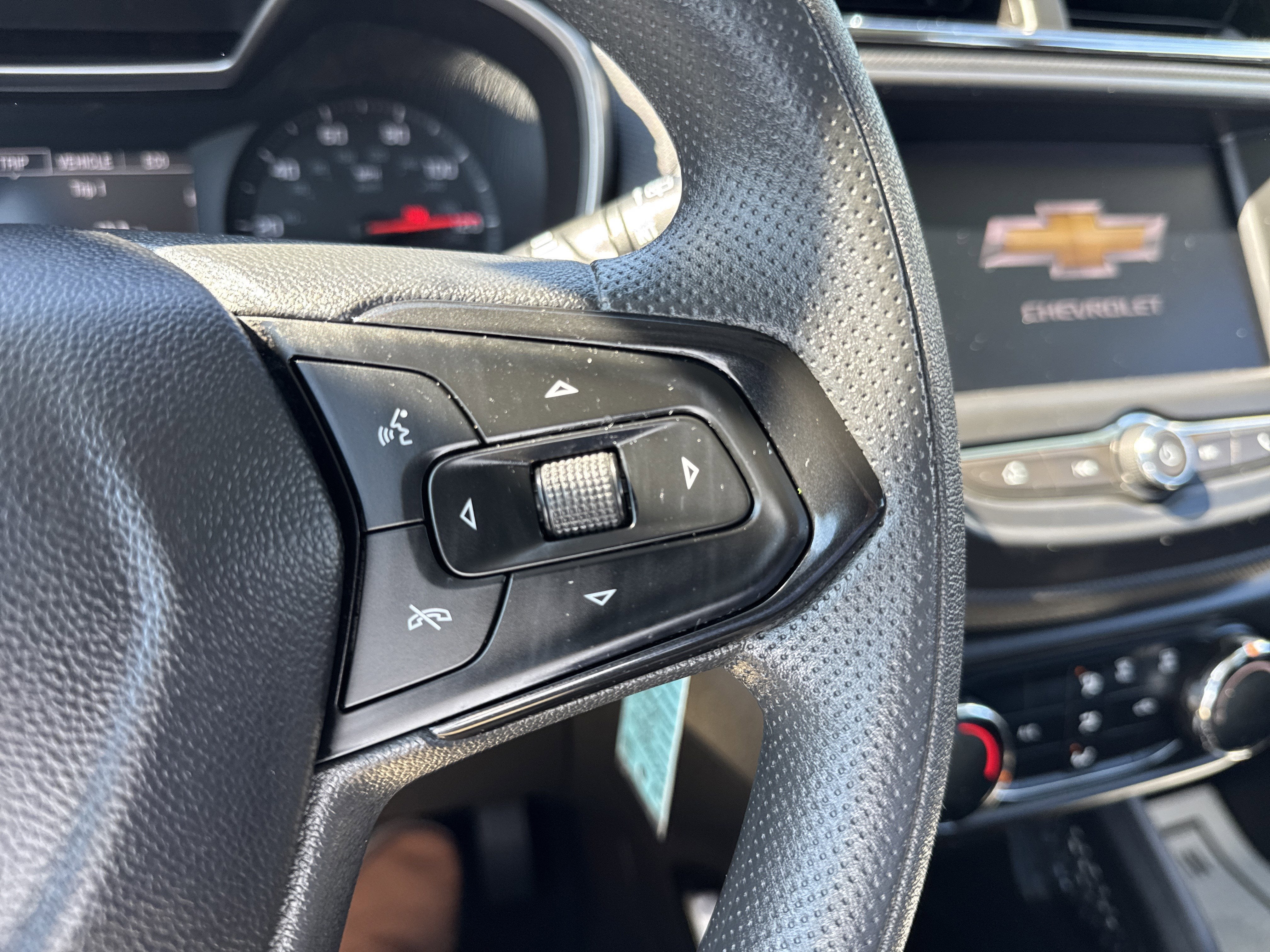 2023 Chevrolet TRAILBLAZER LS