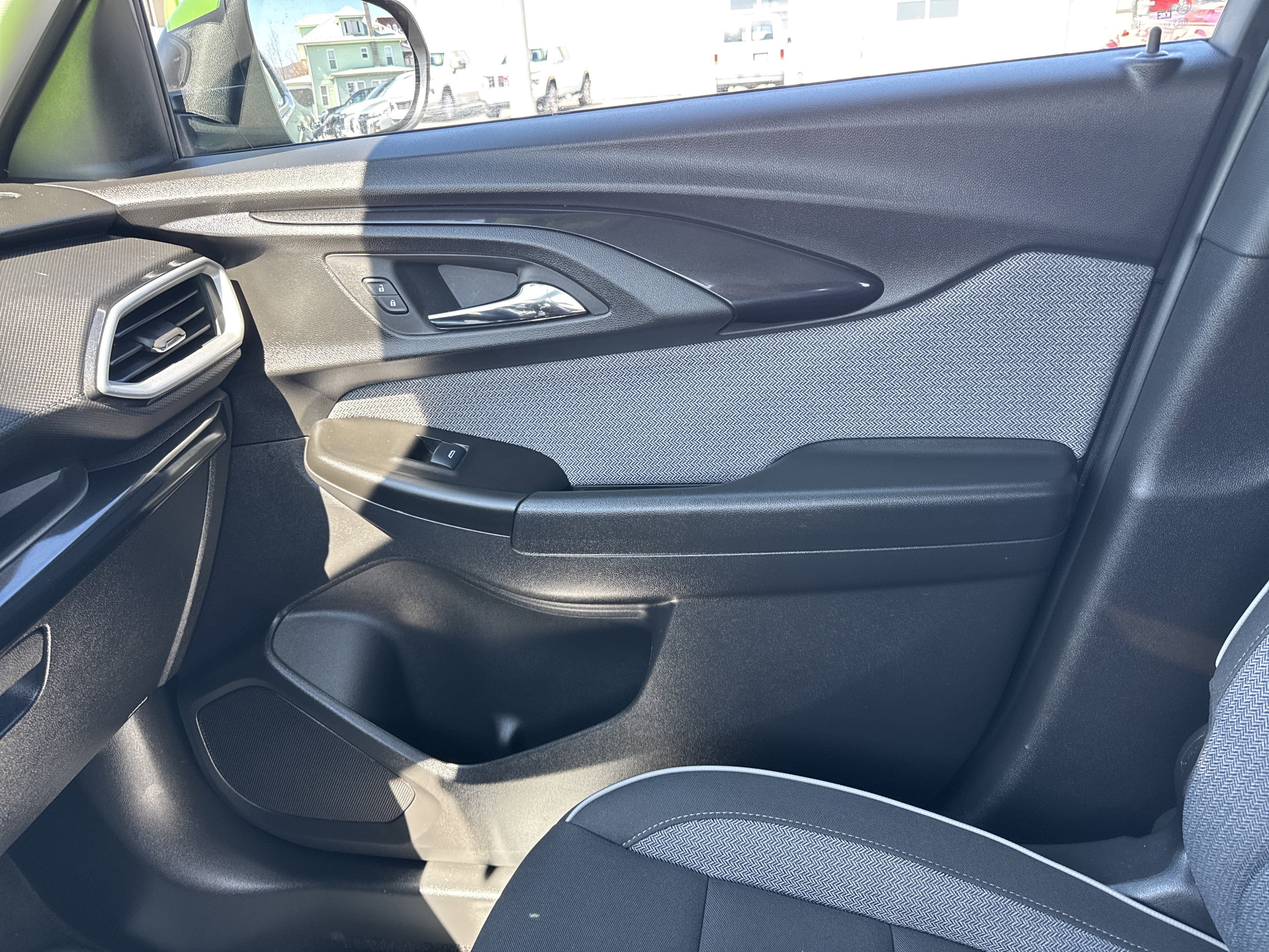2023 Chevrolet TRAILBLAZER LS