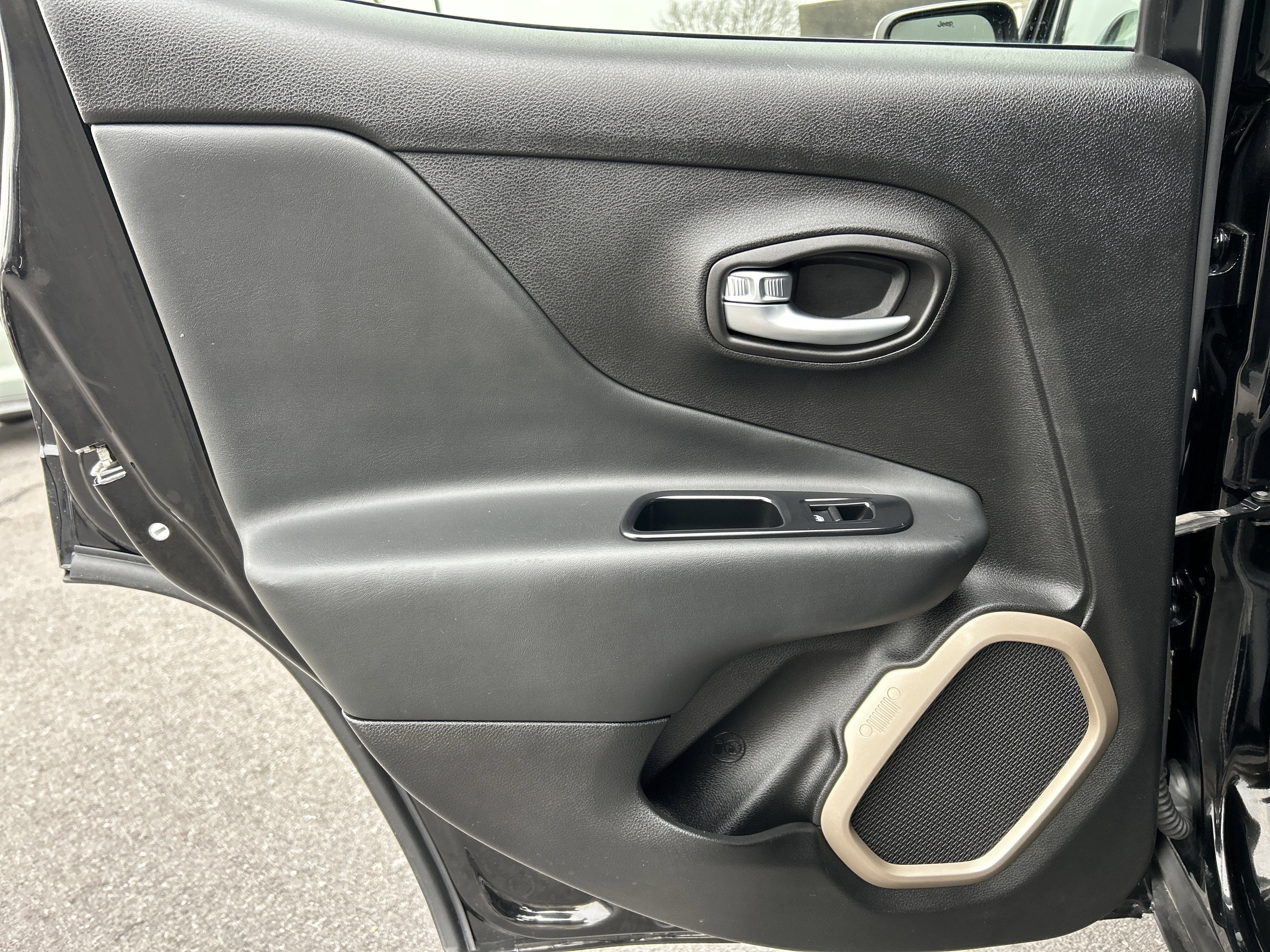 2017 Jeep RENEGADE LIMITED