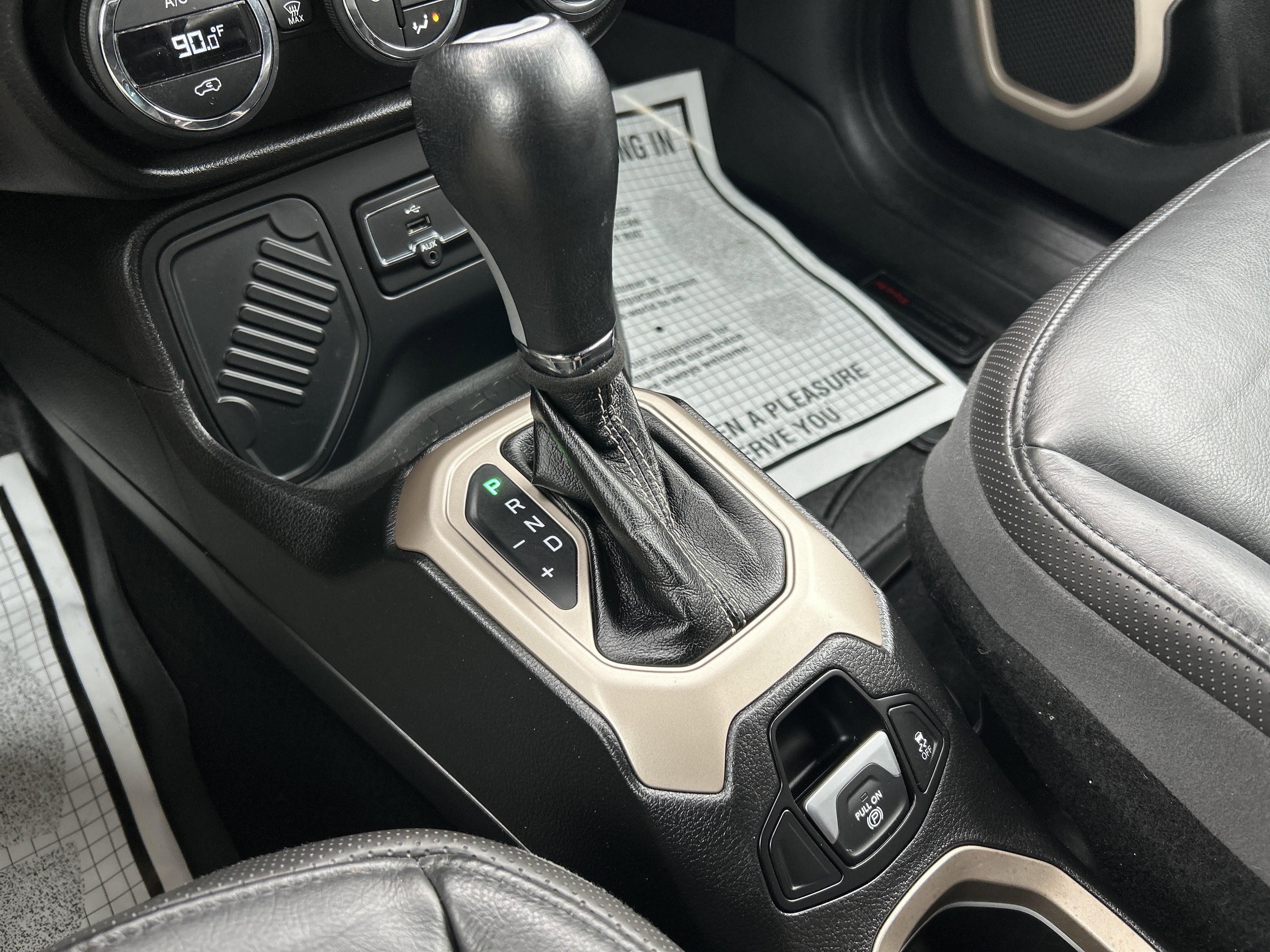 2017 Jeep RENEGADE LIMITED