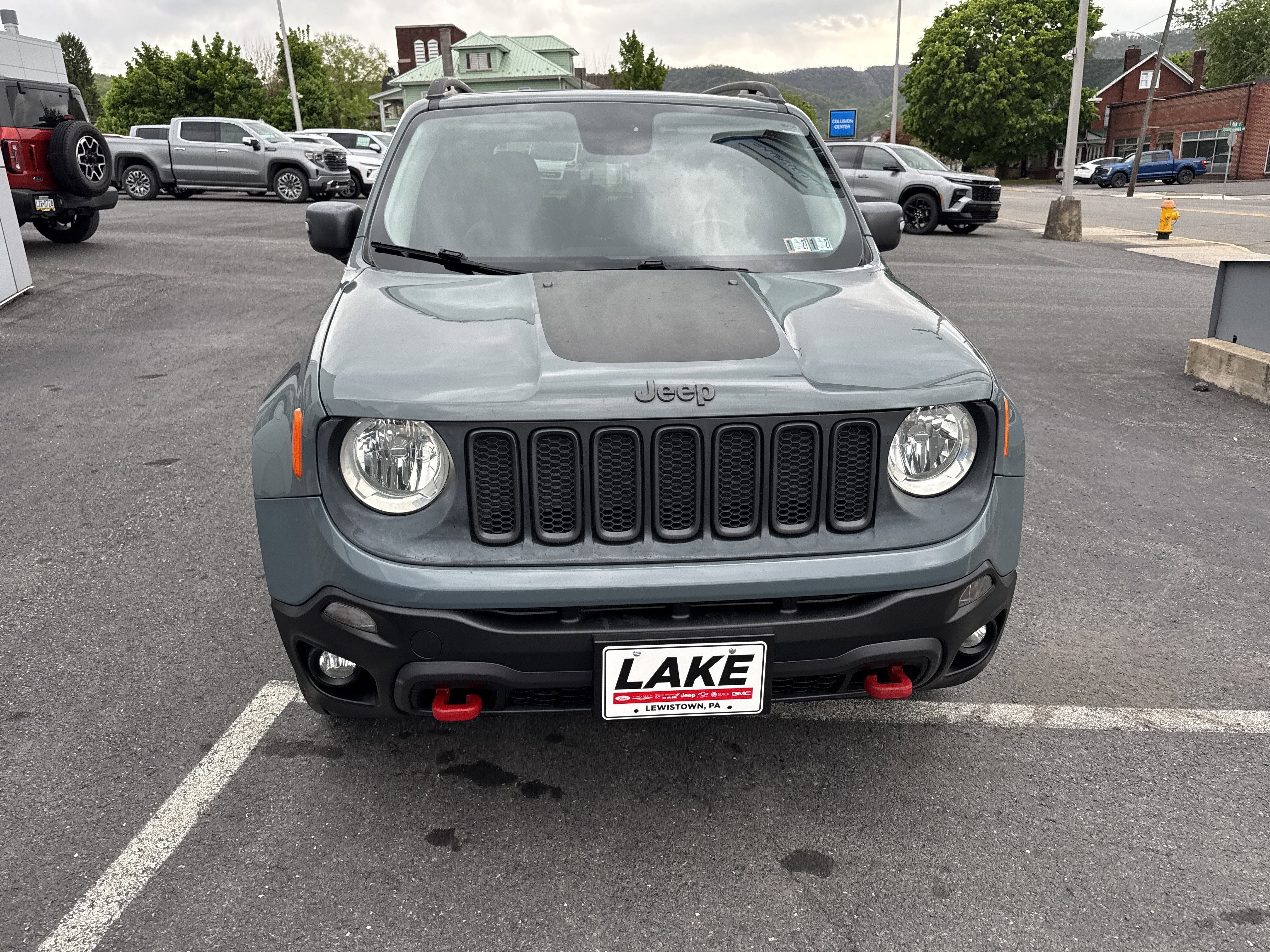 2016 Jeep RENEGADE TRAILHAWK